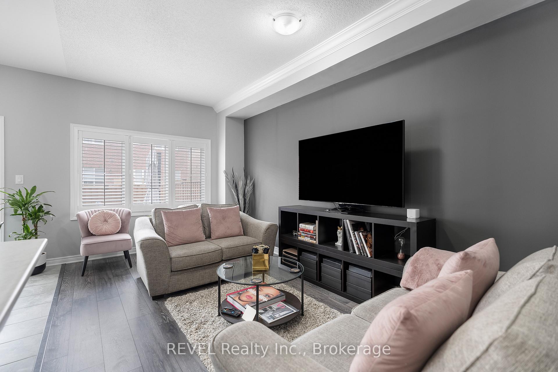 Photo 7 of 39 Sparkle Drive, Thorold, Rolling Meadows — HOMEH