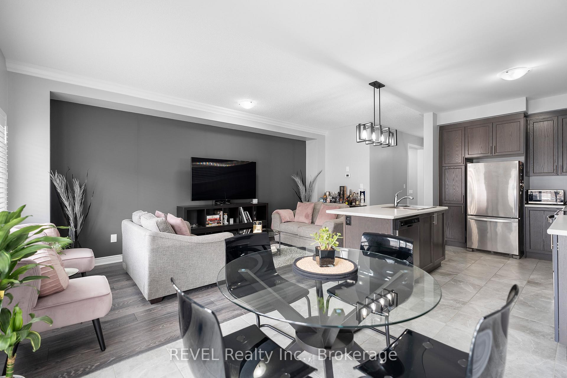 Photo 8 of 39 Sparkle Drive, Thorold, Rolling Meadows — HOMEH