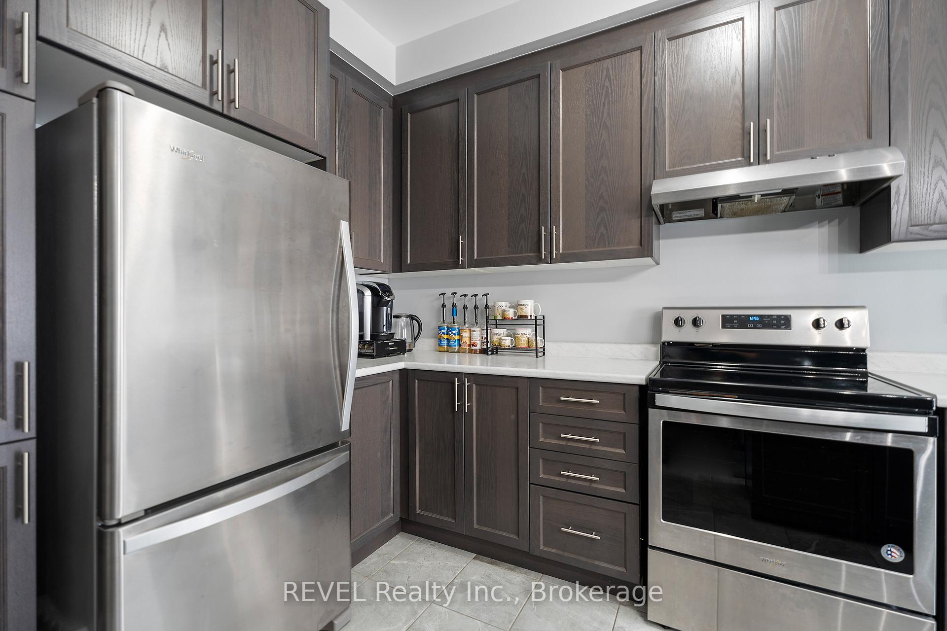 Photo 14 of 39 Sparkle Drive, Thorold, Rolling Meadows — HOMEH