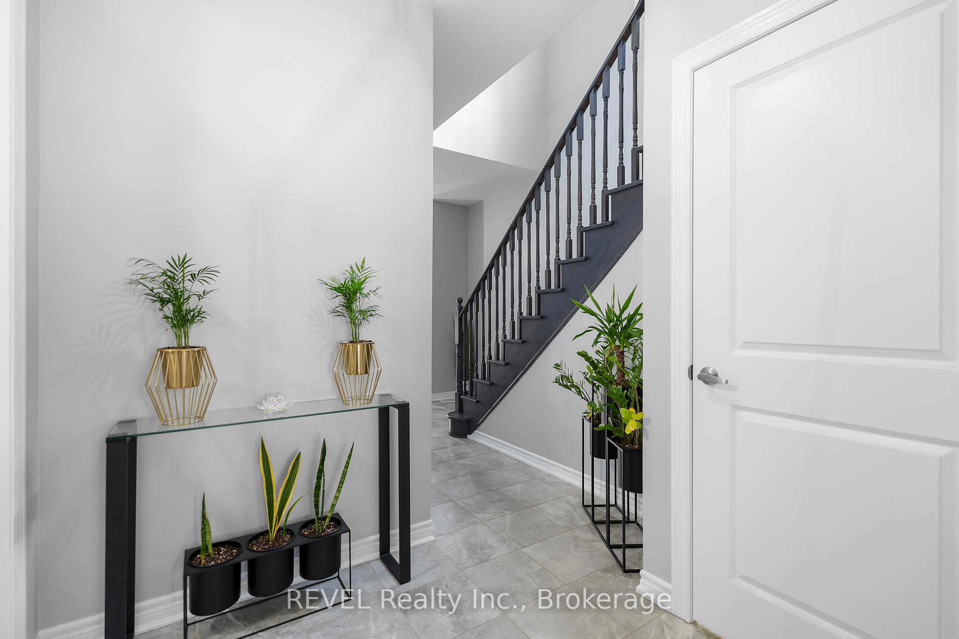 Photo 16 of 39 Sparkle Drive, Thorold, Rolling Meadows — HOMEH