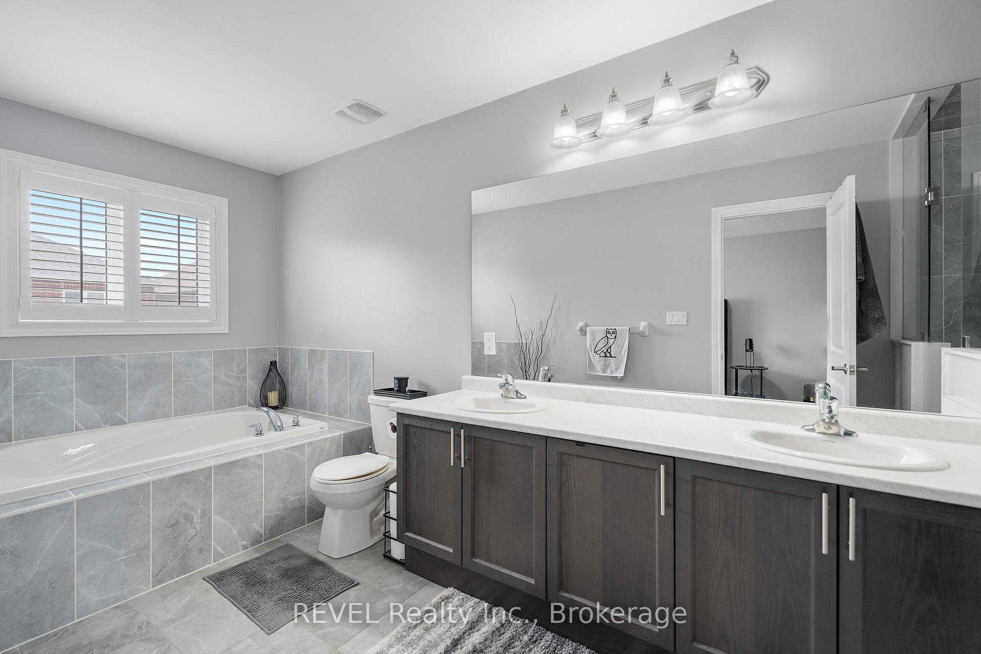 Photo 22 of 39 Sparkle Drive, Thorold, Rolling Meadows — HOMEH