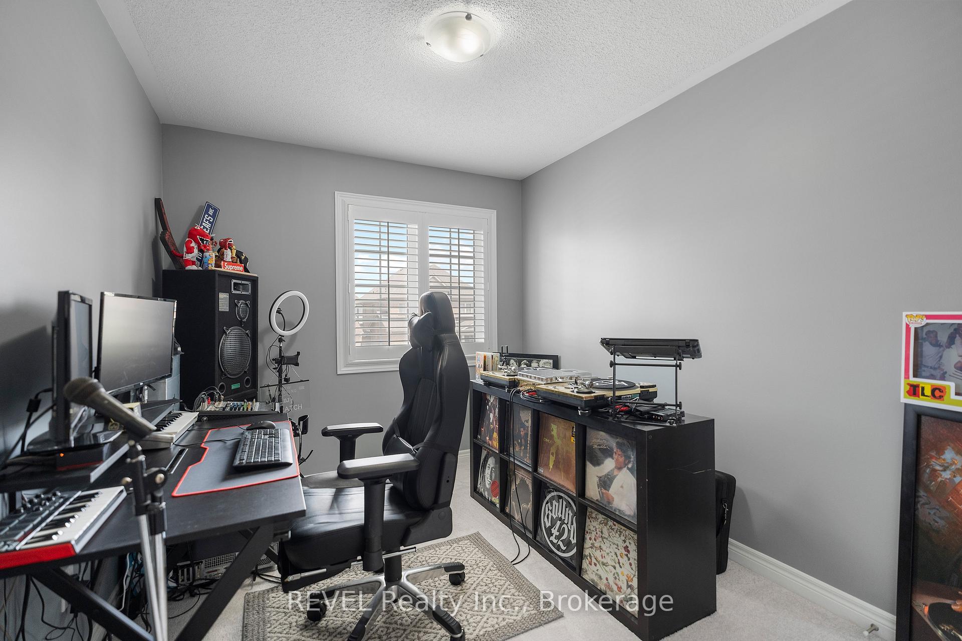 Photo 25 of 39 Sparkle Drive, Thorold, Rolling Meadows — HOMEH
