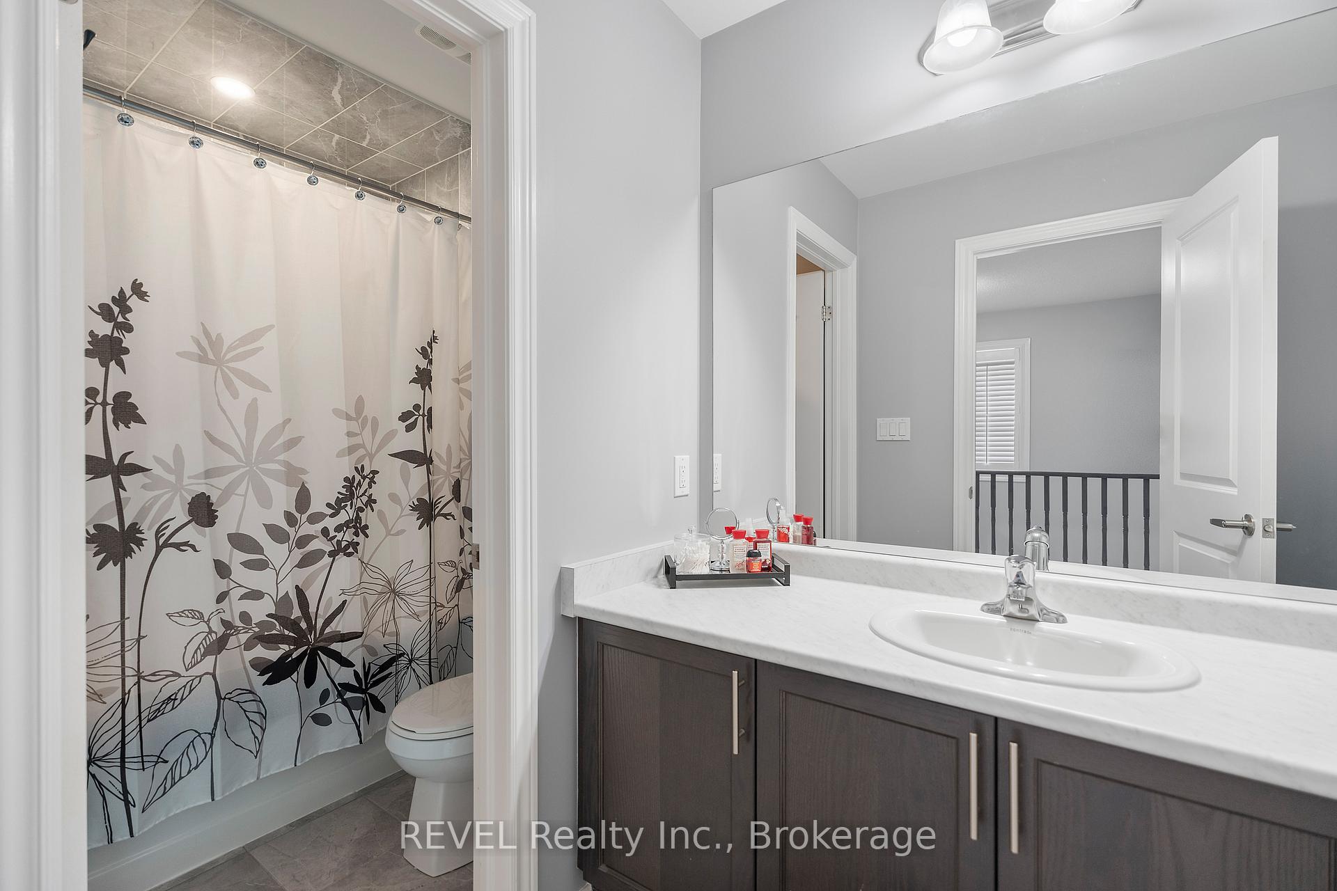 Photo 26 of 39 Sparkle Drive, Thorold, Rolling Meadows — HOMEH