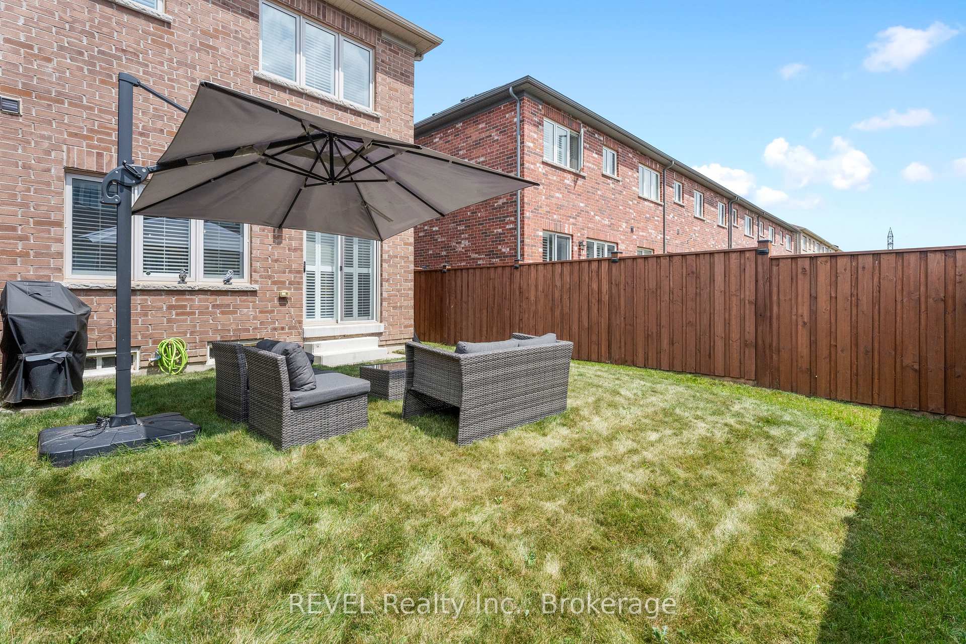 Photo 30 of 39 Sparkle Drive, Thorold, Rolling Meadows — HOMEH