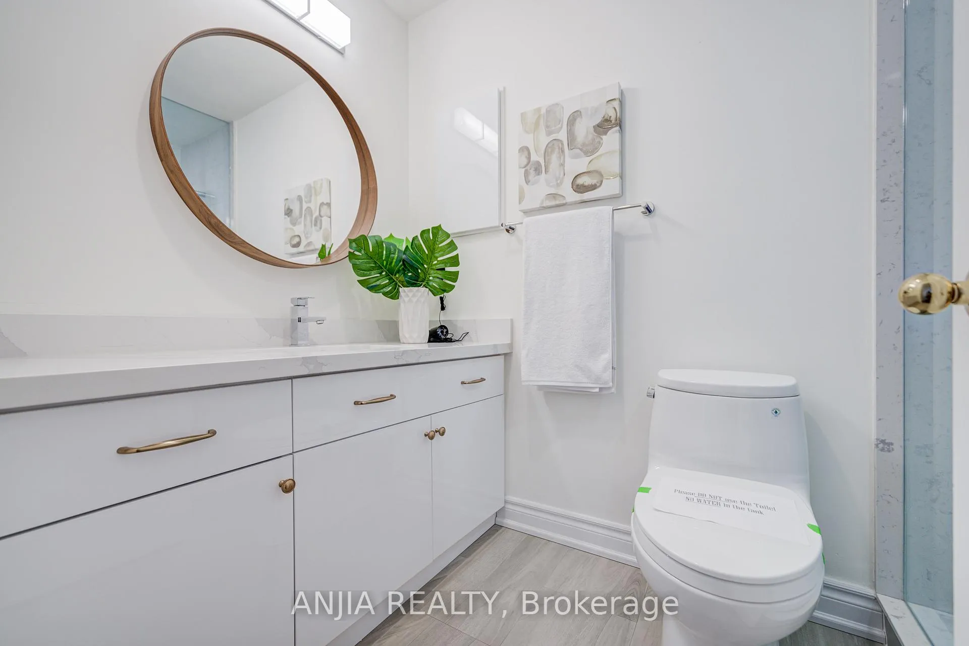 Photo 26 of Unit 32, 735 New Westminster Drive, Vaughan, Brownridge — HOMEH