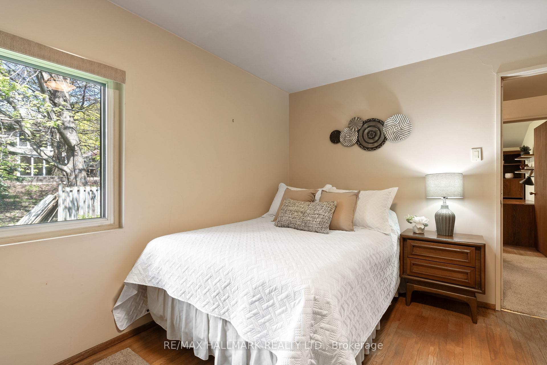 Photo 17 of 27 Oakley Boulevard, Scarborough, Bendale — HOMEH