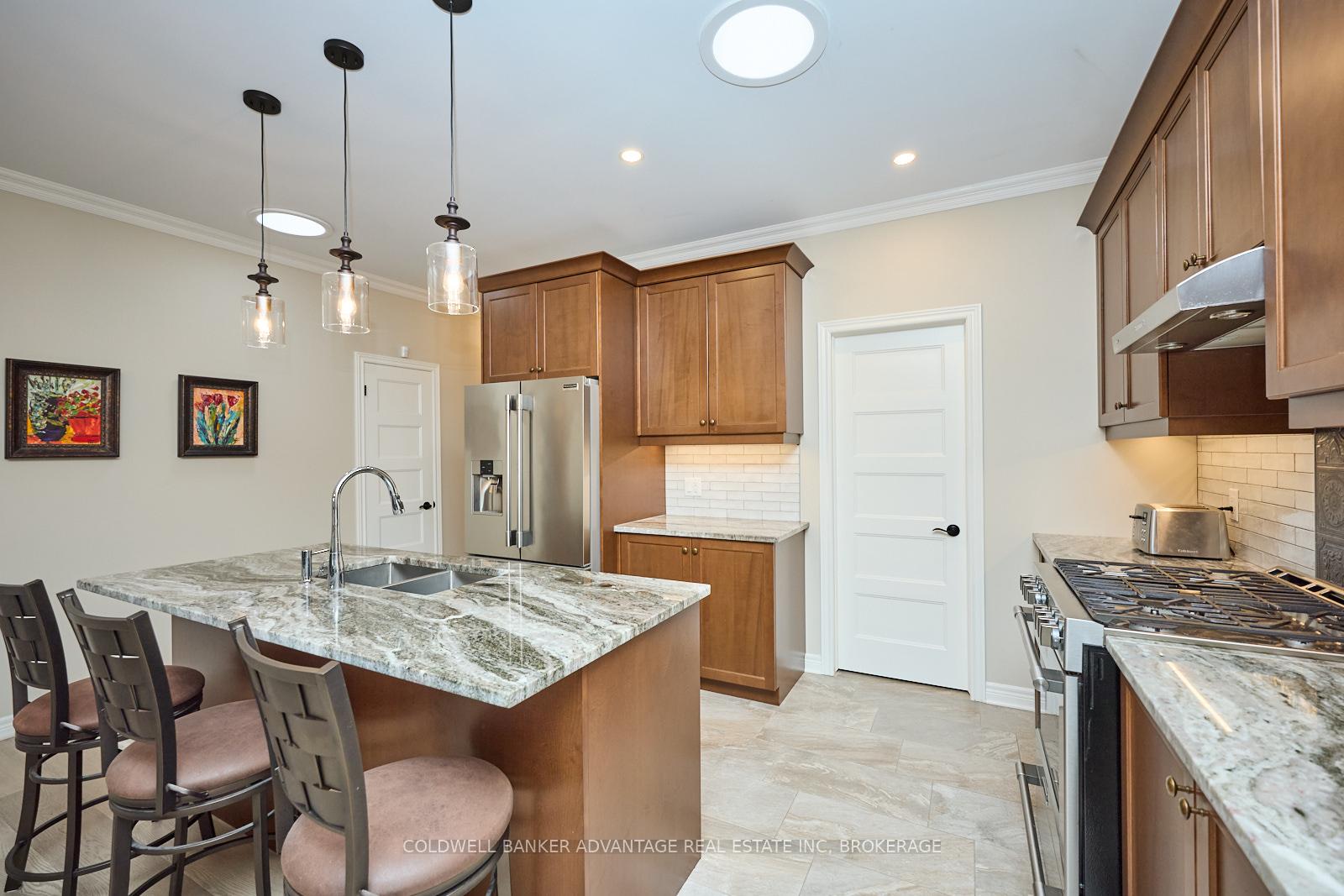 Photo 12 of 57 Campbell Street, Thorold, Hurricane/Merrittville — HOMEH