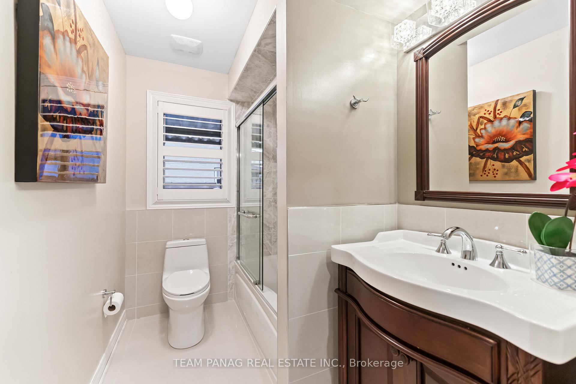 Photo 30 of 22 Cedarsprings Way, Brampton, Sandringham-Wellington — HOMEH
