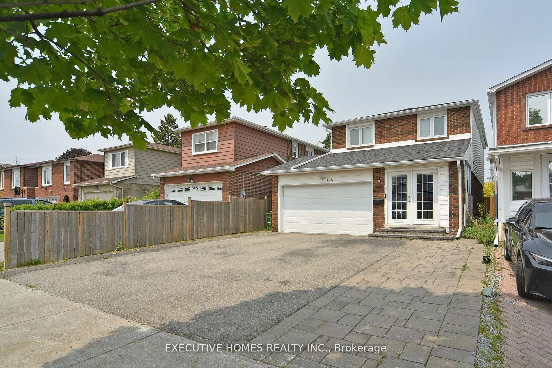 Photo 2 of 194 Braymore Boulevard, Scarborough, Rouge — HOMEH