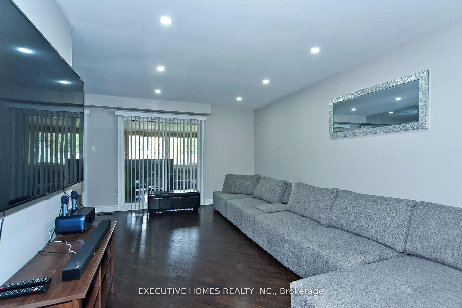 Photo 5 of 194 Braymore Boulevard, Scarborough, Rouge — HOMEH