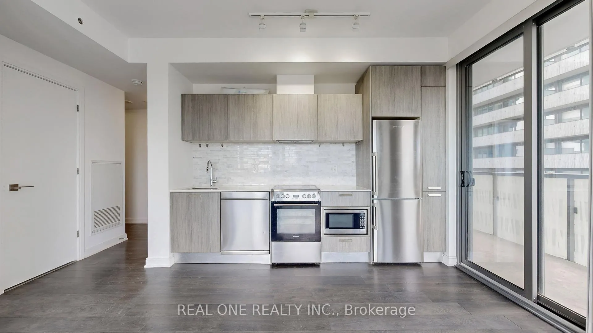 Photo 4 of Unit 2510, 50 Charles Street E, Toronto, Church-Yonge Corridor — HOMEH
