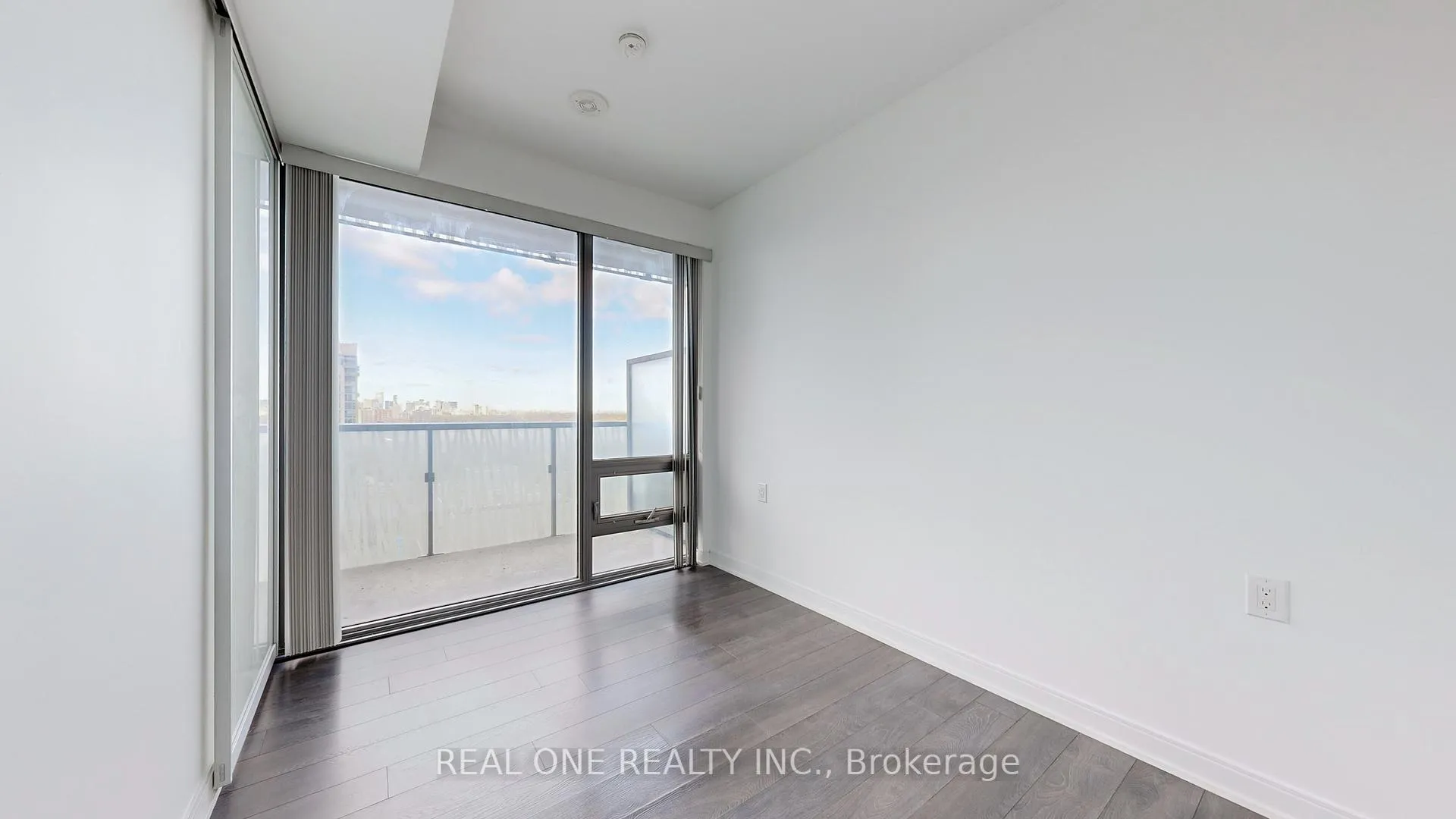 Photo 7 of Unit 2510, 50 Charles Street E, Toronto, Church-Yonge Corridor — HOMEH