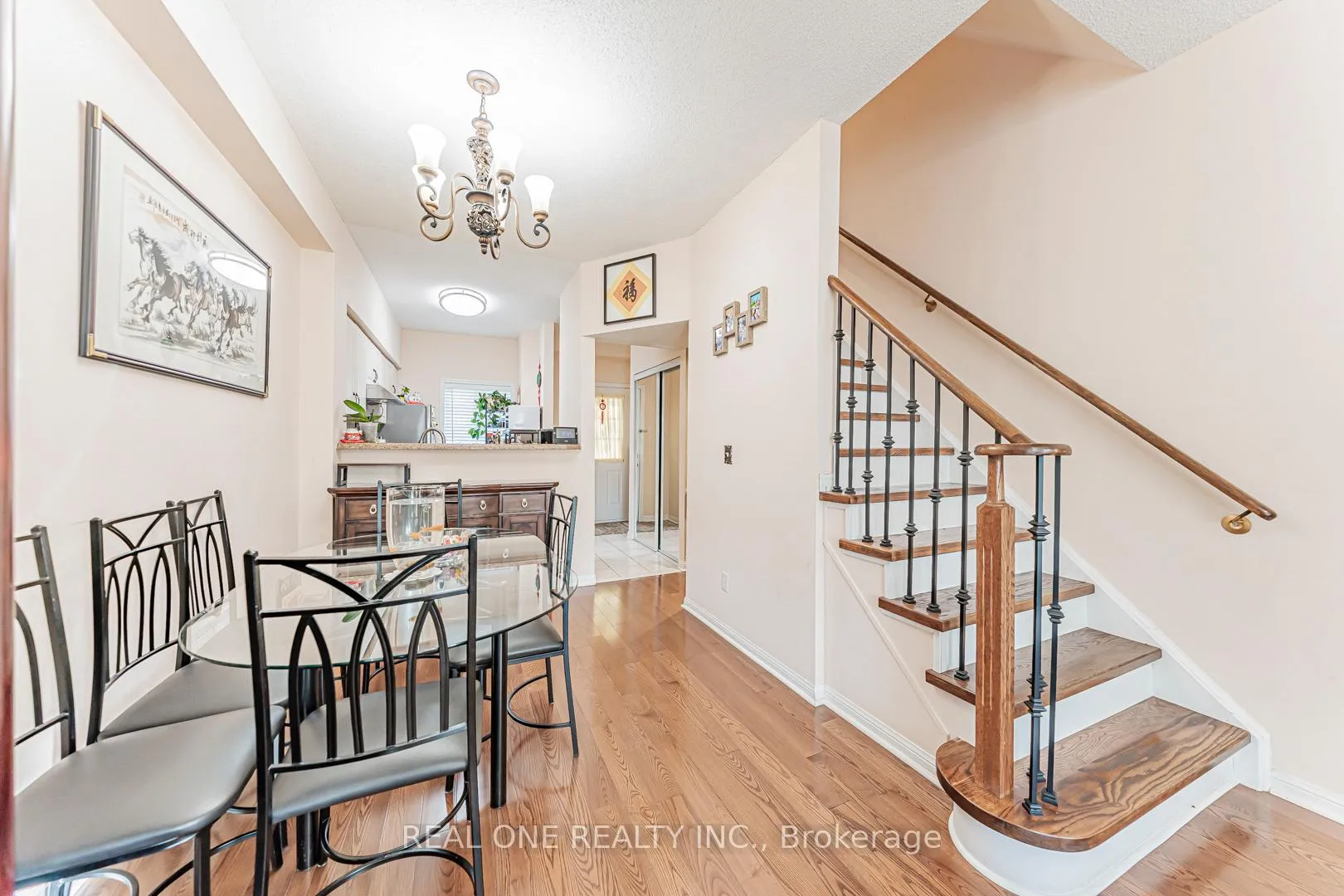 Photo 12 of Unit 5, 8 St Moritz Way, Markham, Unionville — HOMEH