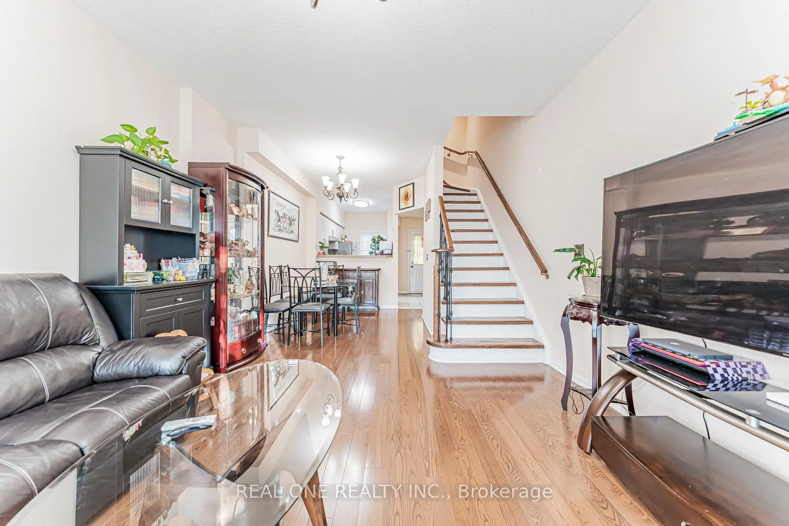 Photo 16 of Unit 5, 8 St Moritz Way, Markham, Unionville — HOMEH