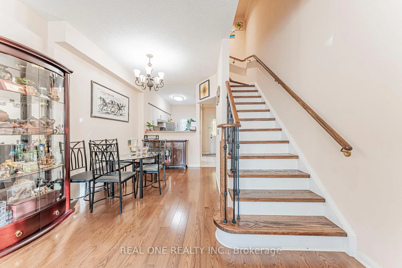 Photo 18 of Unit 5, 8 St Moritz Way, Markham, Unionville — HOMEH