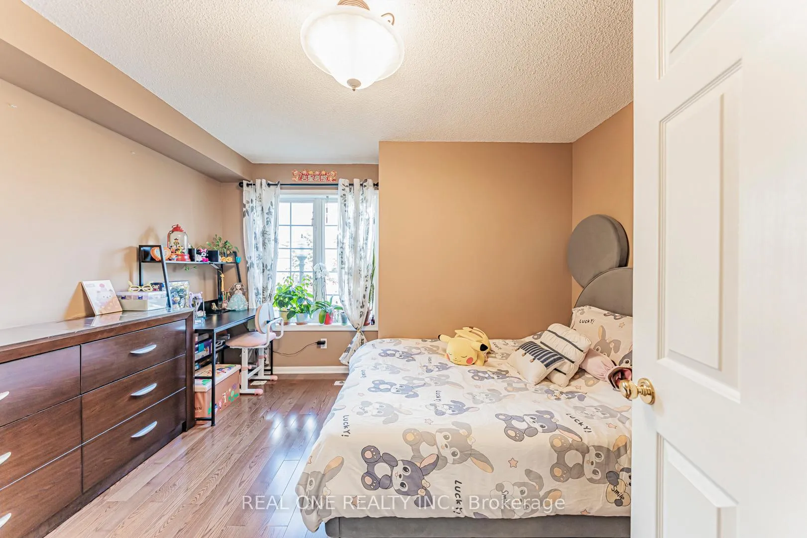 Photo 20 of Unit 5, 8 St Moritz Way, Markham, Unionville — HOMEH
