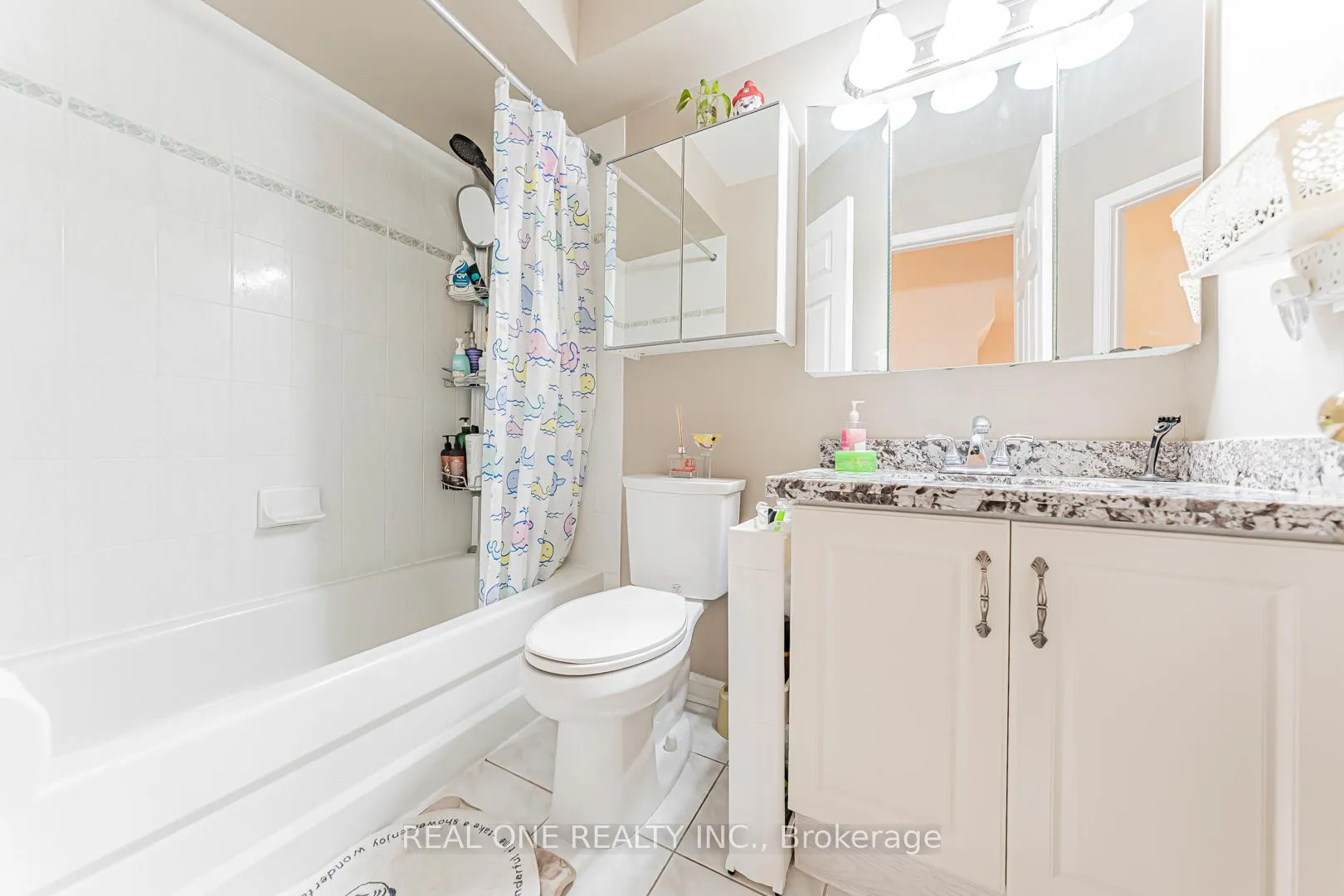 Photo 21 of Unit 5, 8 St Moritz Way, Markham, Unionville — HOMEH