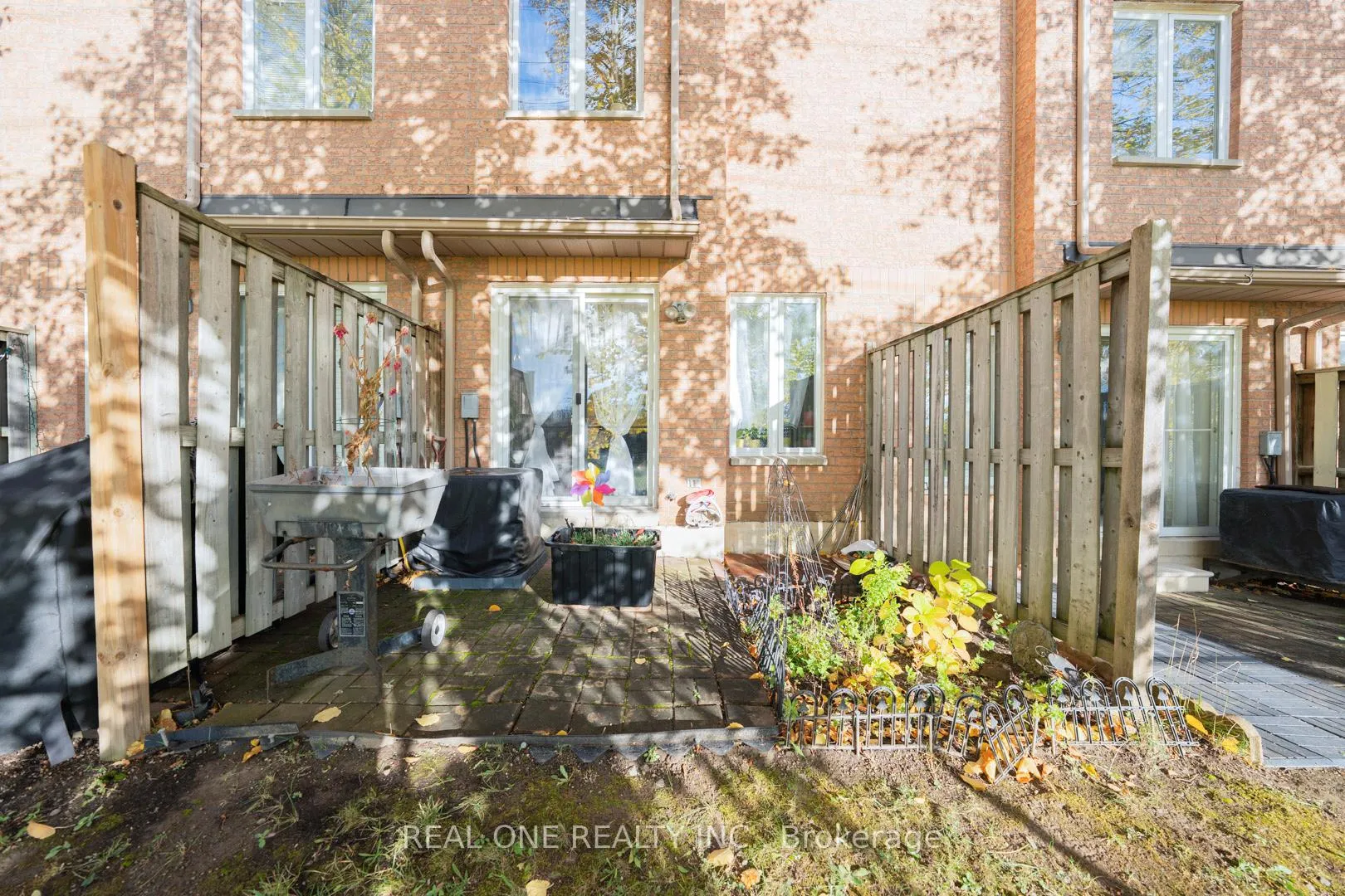 Photo 34 of Unit 5, 8 St Moritz Way, Markham, Unionville — HOMEH