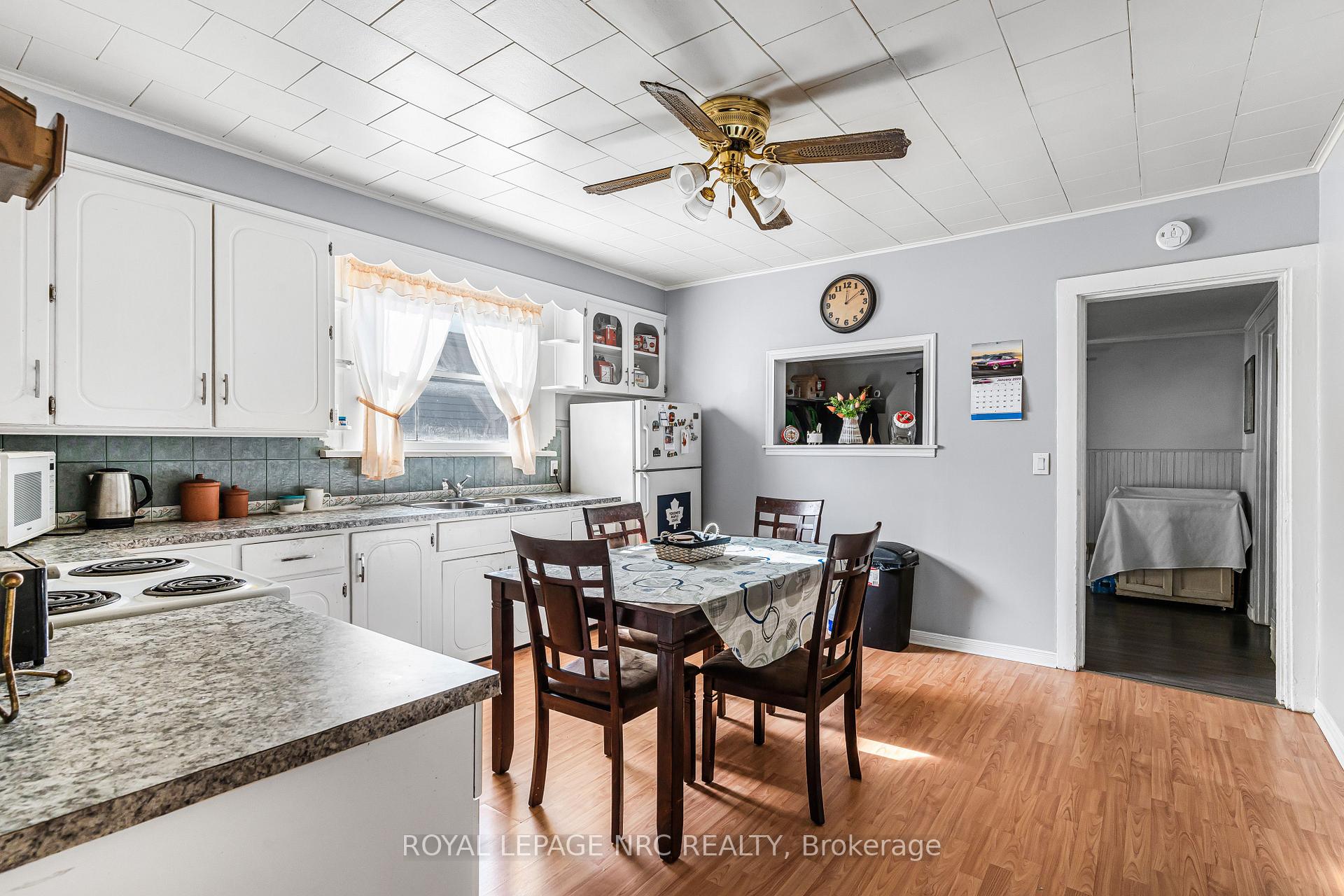 Photo 6 of 113 Morton Street, Thorold, Allanburg/Thorold South — HOMEH