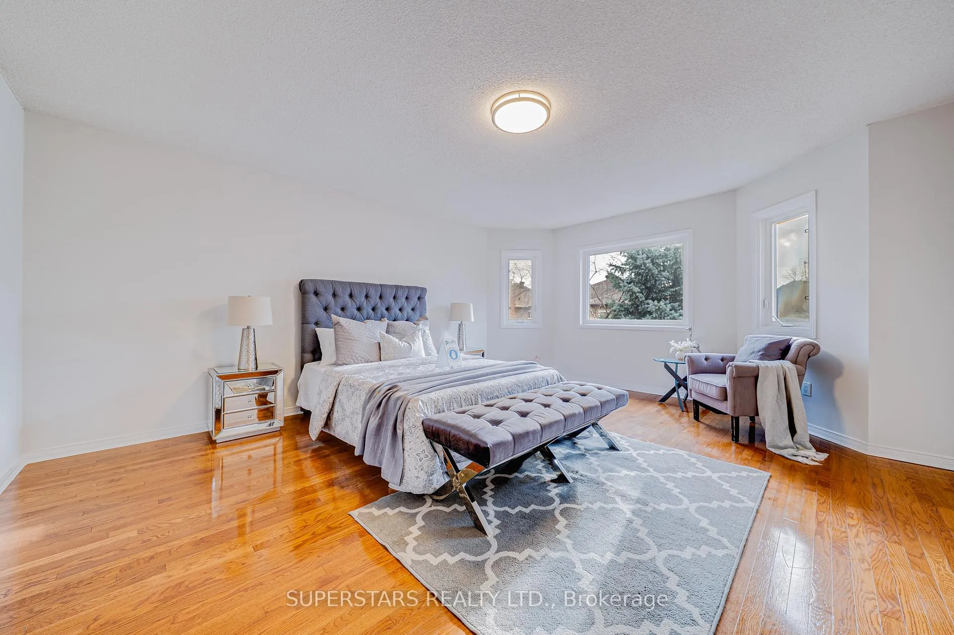 Photo 12 of 149 Tomlinson Circle, Markham, Buttonville — HOMEH