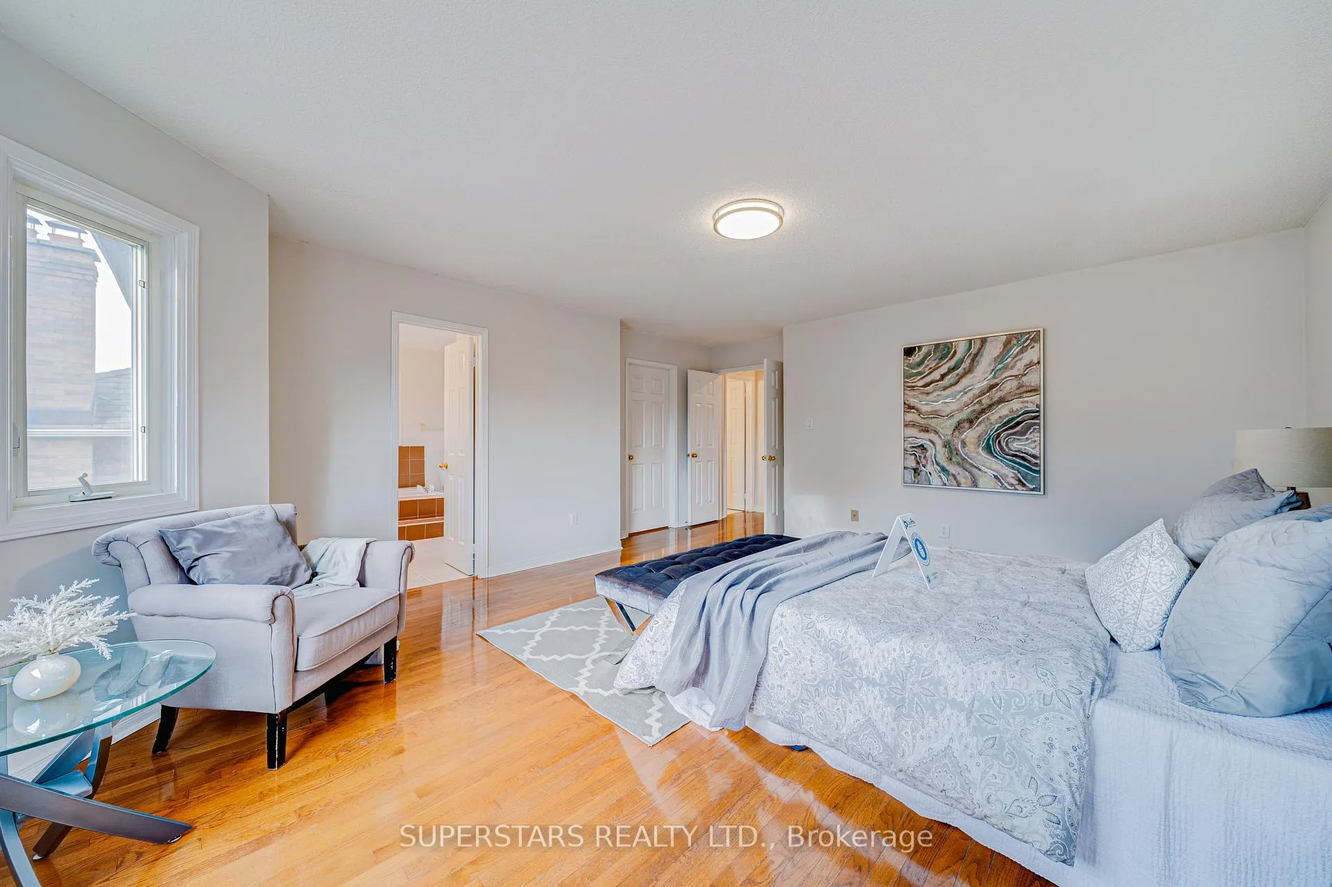Photo 13 of 149 Tomlinson Circle, Markham, Buttonville — HOMEH