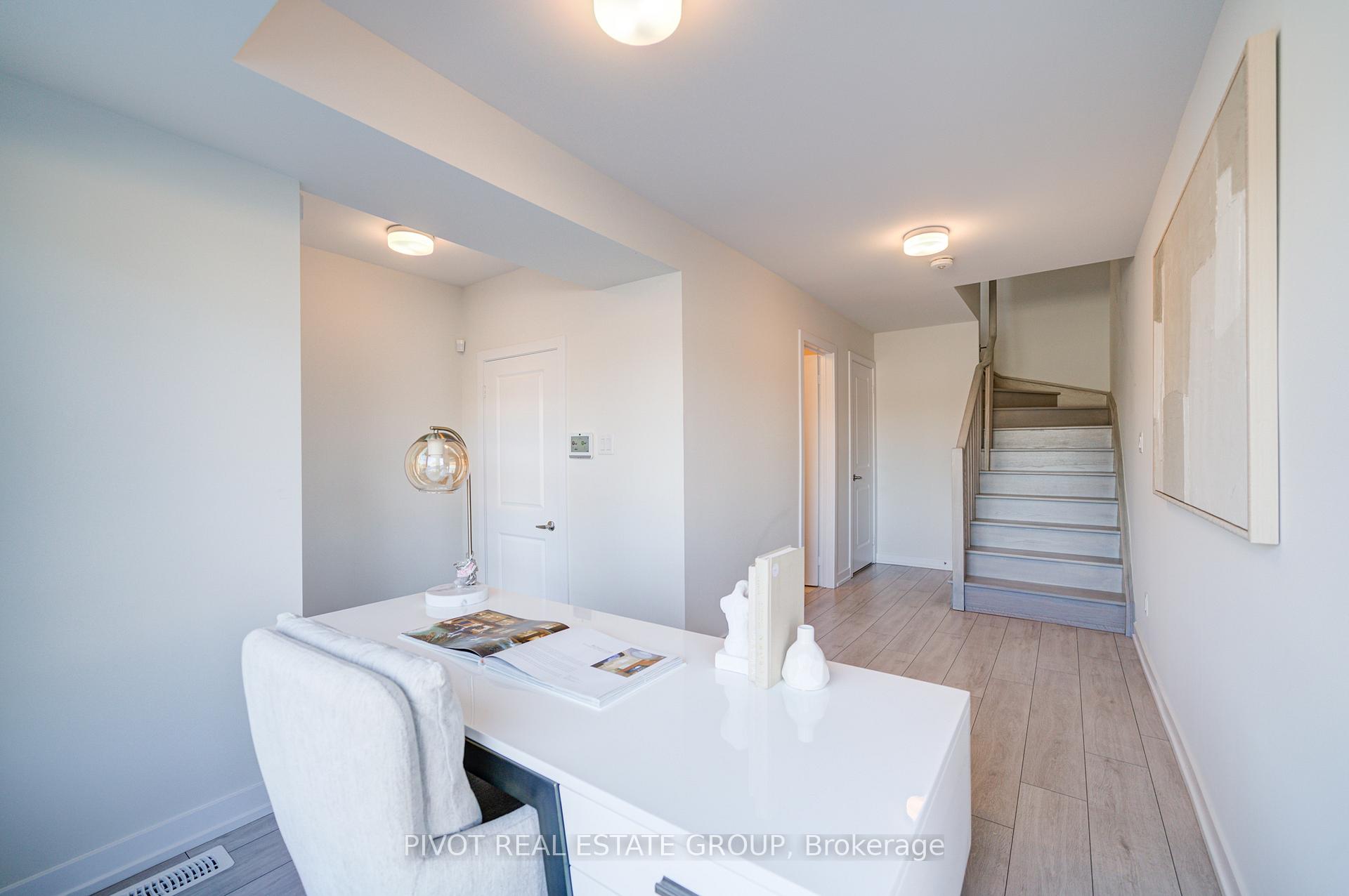 Photo 5 of 138 Brockley Drive, Scarborough, Bendale — HOMEH