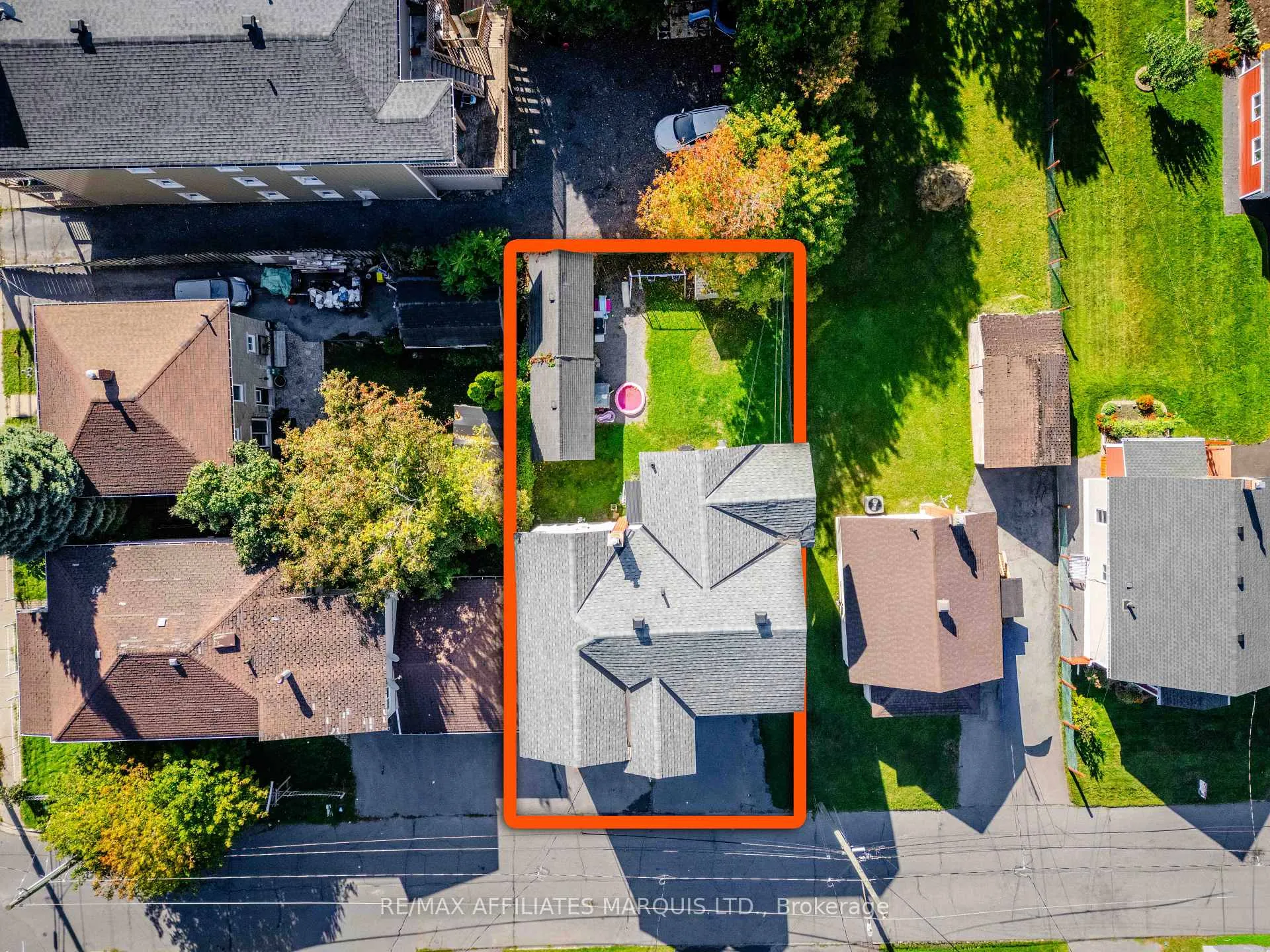 Photo 2 of 454 Eighth Street E, Cornwall — HOMEH
