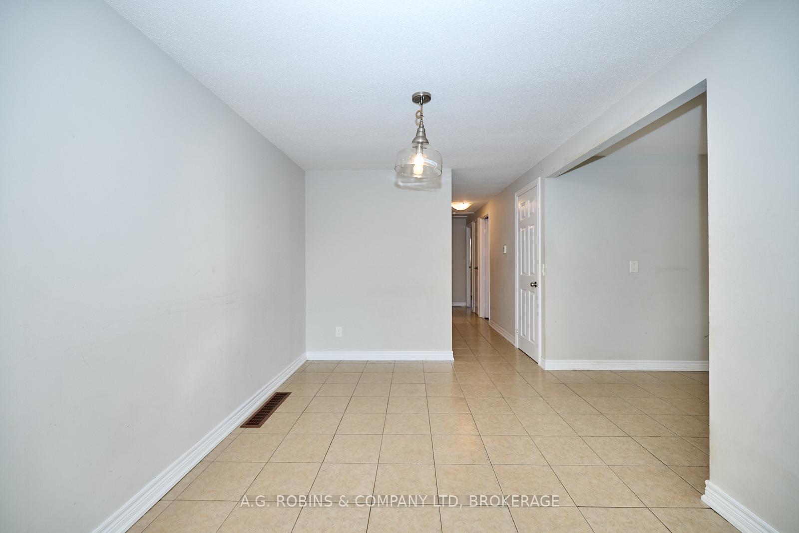 Photo 10 of 3 Calcott Court, Thorold, Confederation Heights — HOMEH