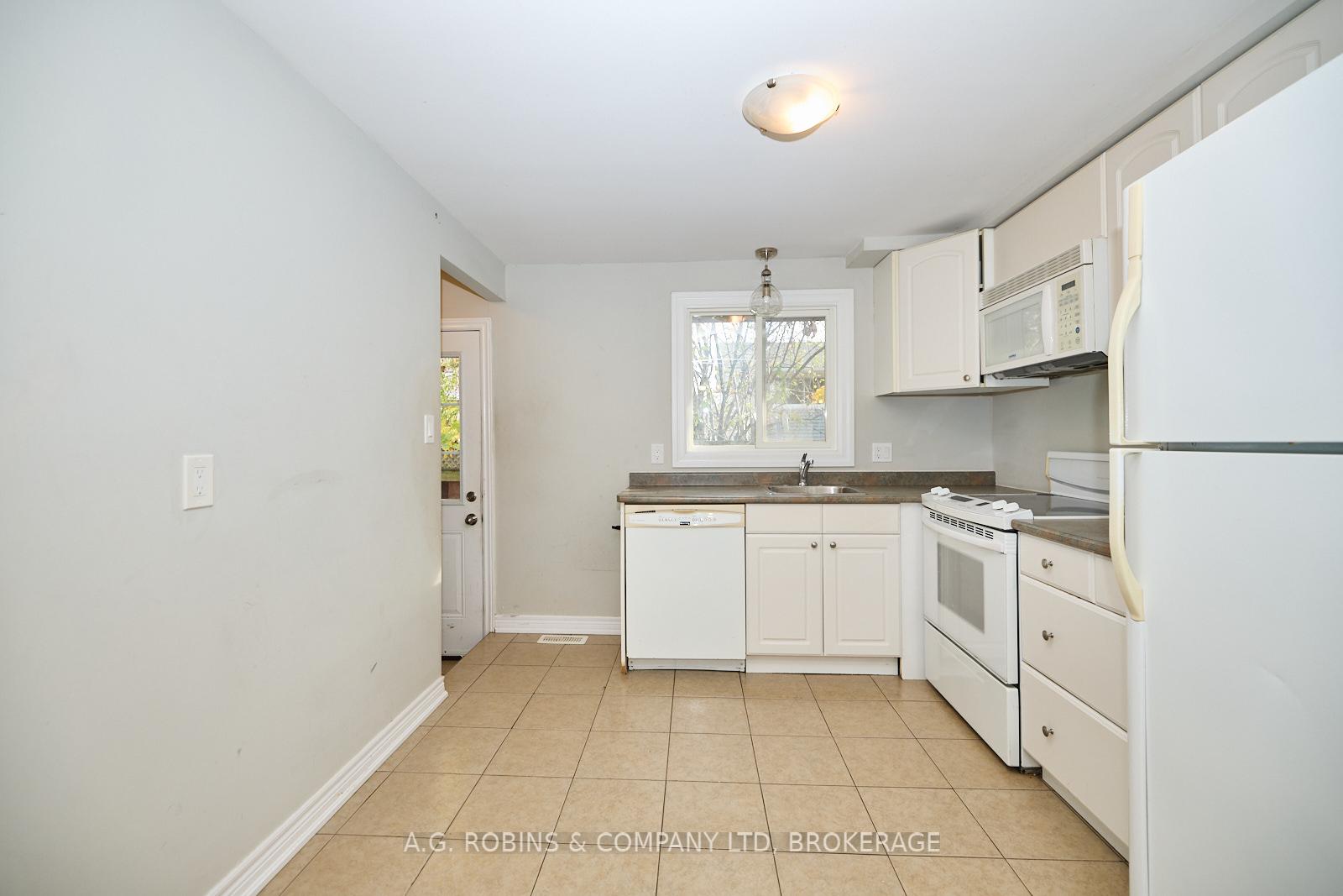 Photo 11 of 3 Calcott Court, Thorold, Confederation Heights — HOMEH