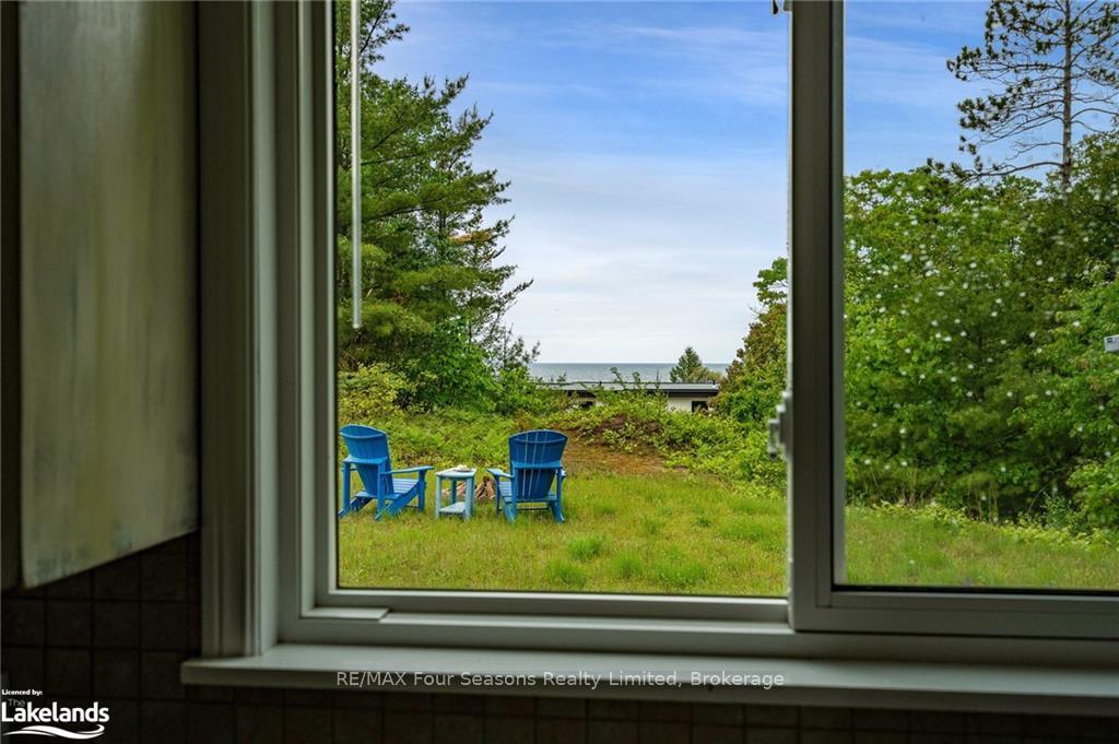 Photo 22 of 8 Glen Forest Trail, Tiny, Rural Tiny — HOMEH