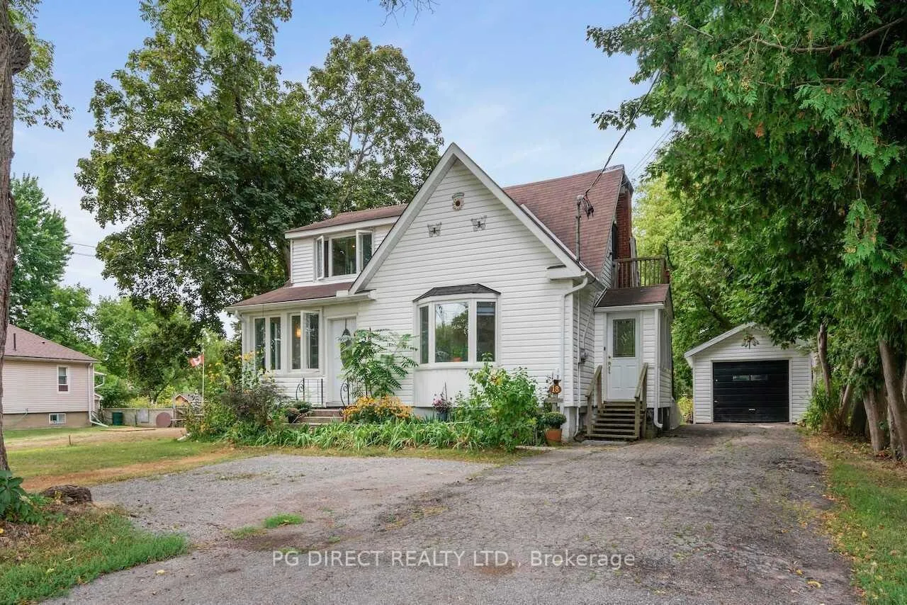 Photo 1 of 18 Centre Street, Brockville — HOMEH
