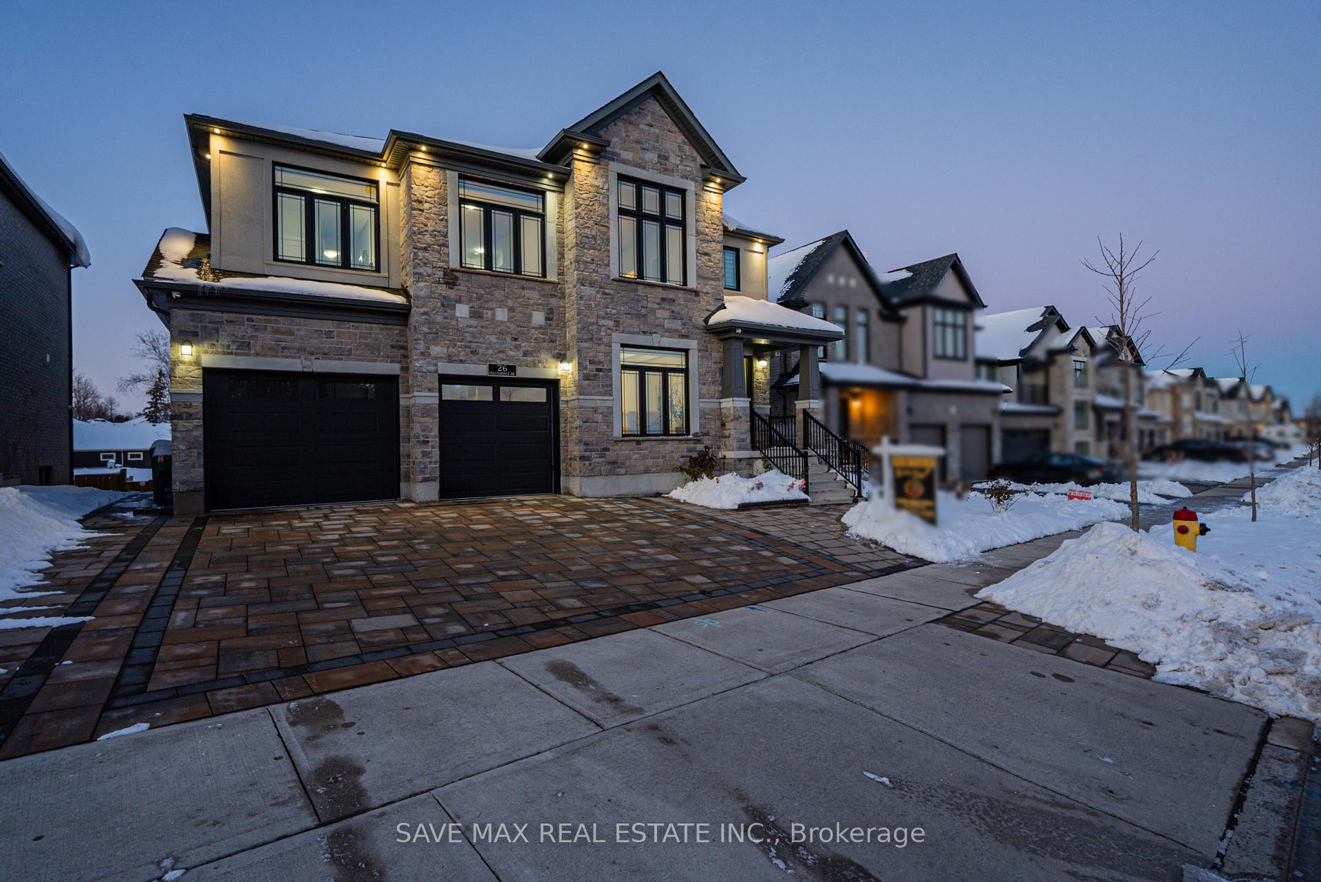 Photo 2 of 26 Falconridge Drive, Kitchener — HOMEH