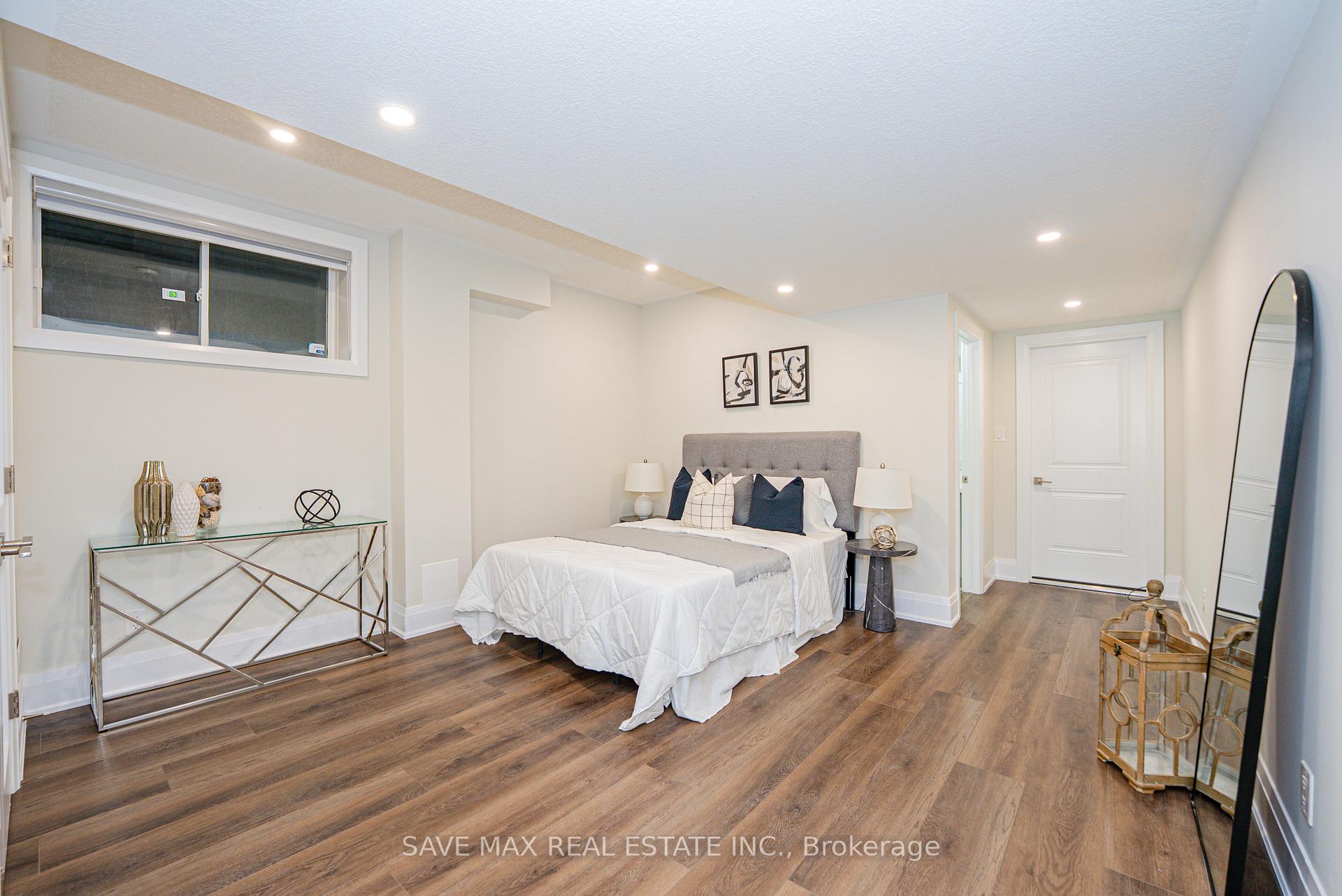 Photo 37 of 26 Falconridge Drive, Kitchener — HOMEH