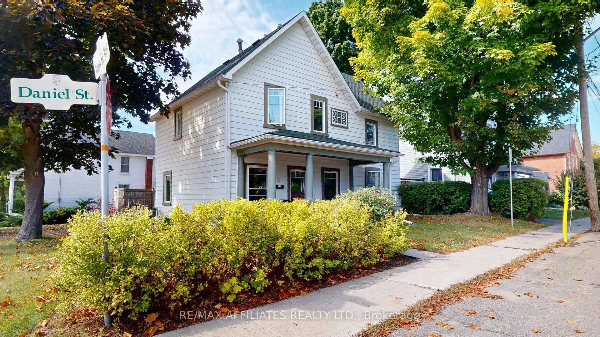 Photo 2 of 2 Daniel Street, Brockville — HOMEH