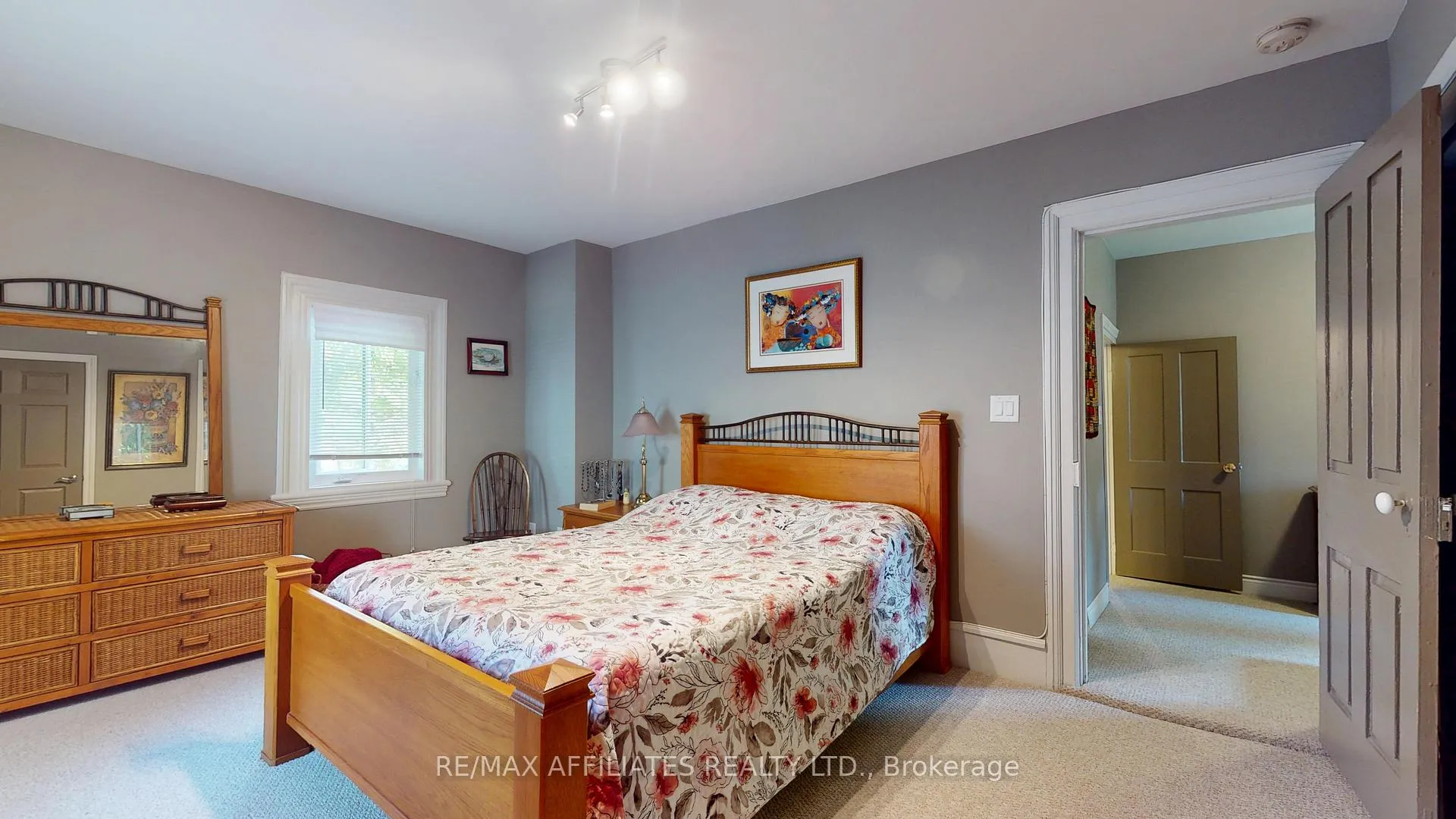 Photo 19 of 2 Daniel Street, Brockville — HOMEH