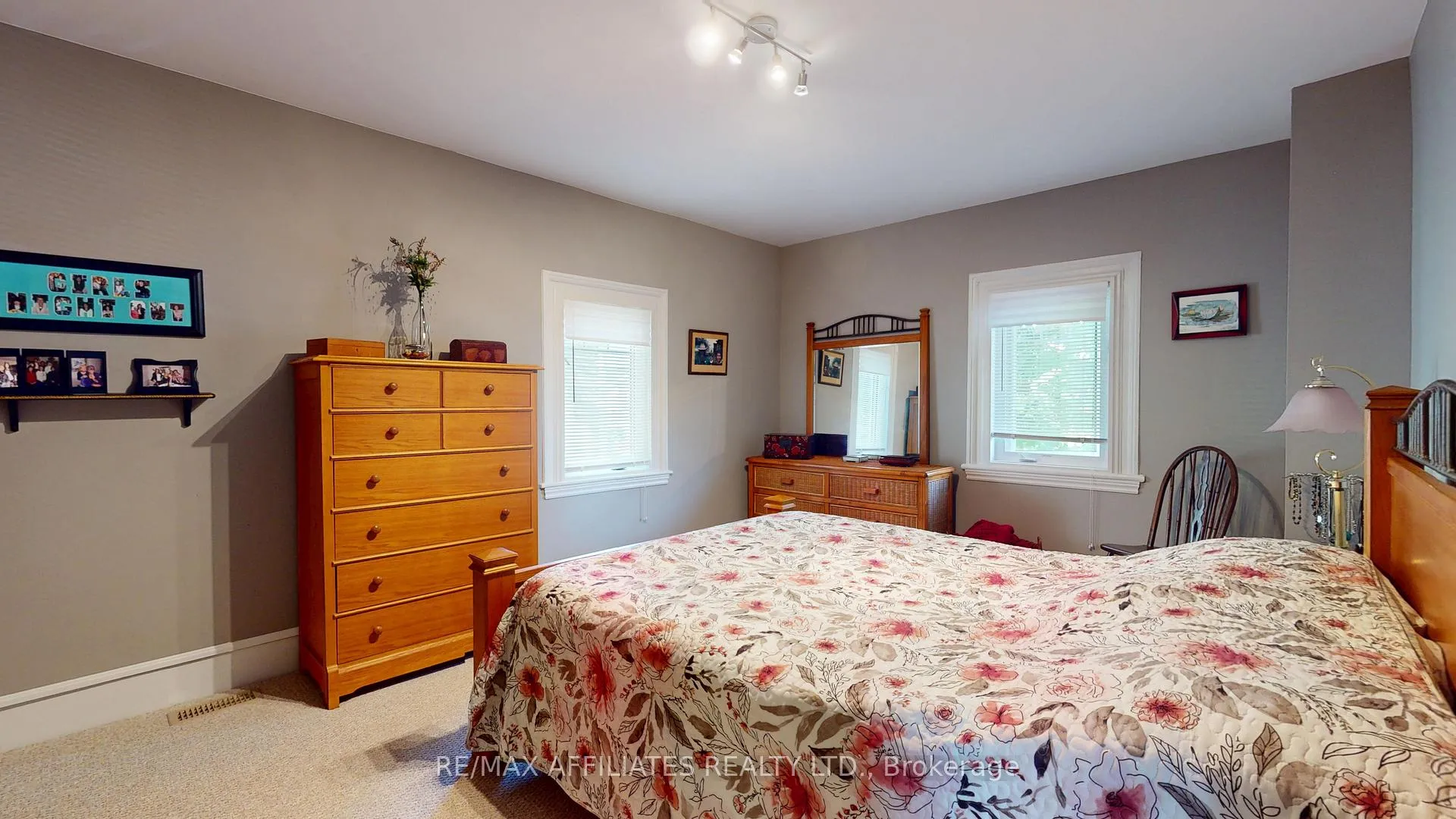 Photo 20 of 2 Daniel Street, Brockville — HOMEH