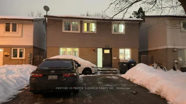 Photo 1 of 11 Habitat Square, Brampton, Central Park — HOMEH