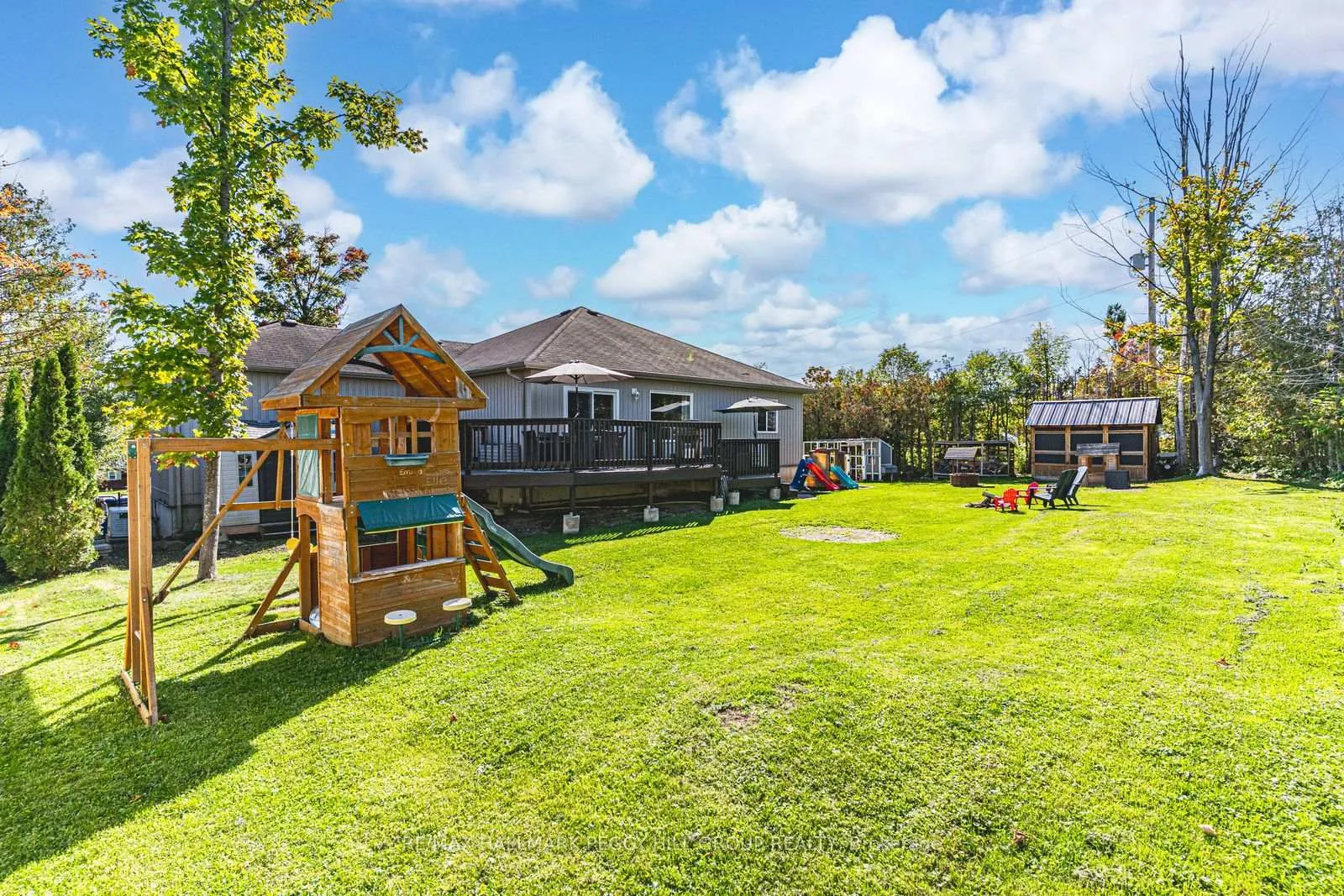 Photo 22 of 20 Rosemarie Drive, Oro-Medonte, Rural Oro-Medonte — HOMEH