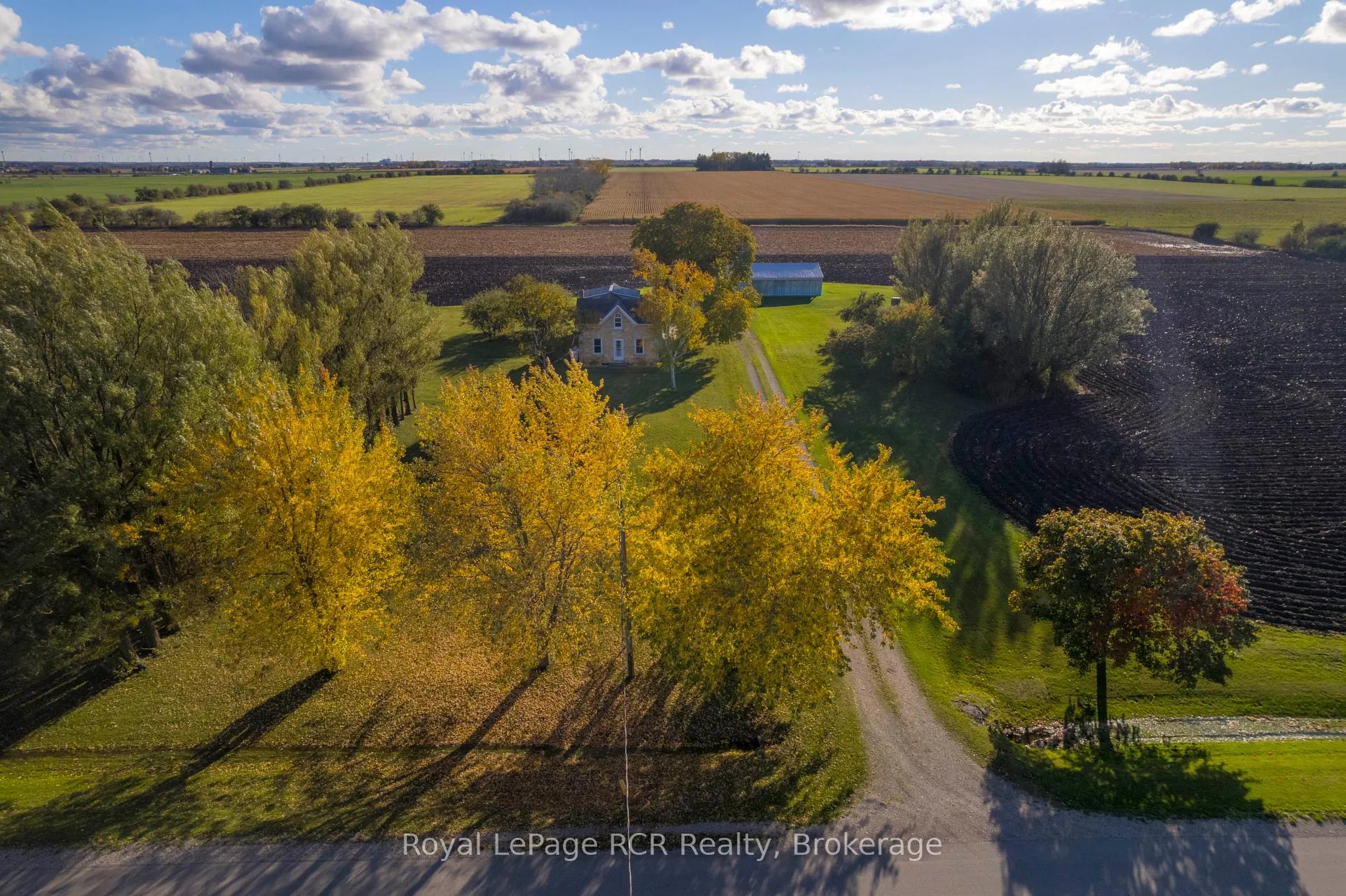 Photo 2 of 2095 12 Concession, Huron-Kinloss — HOMEH