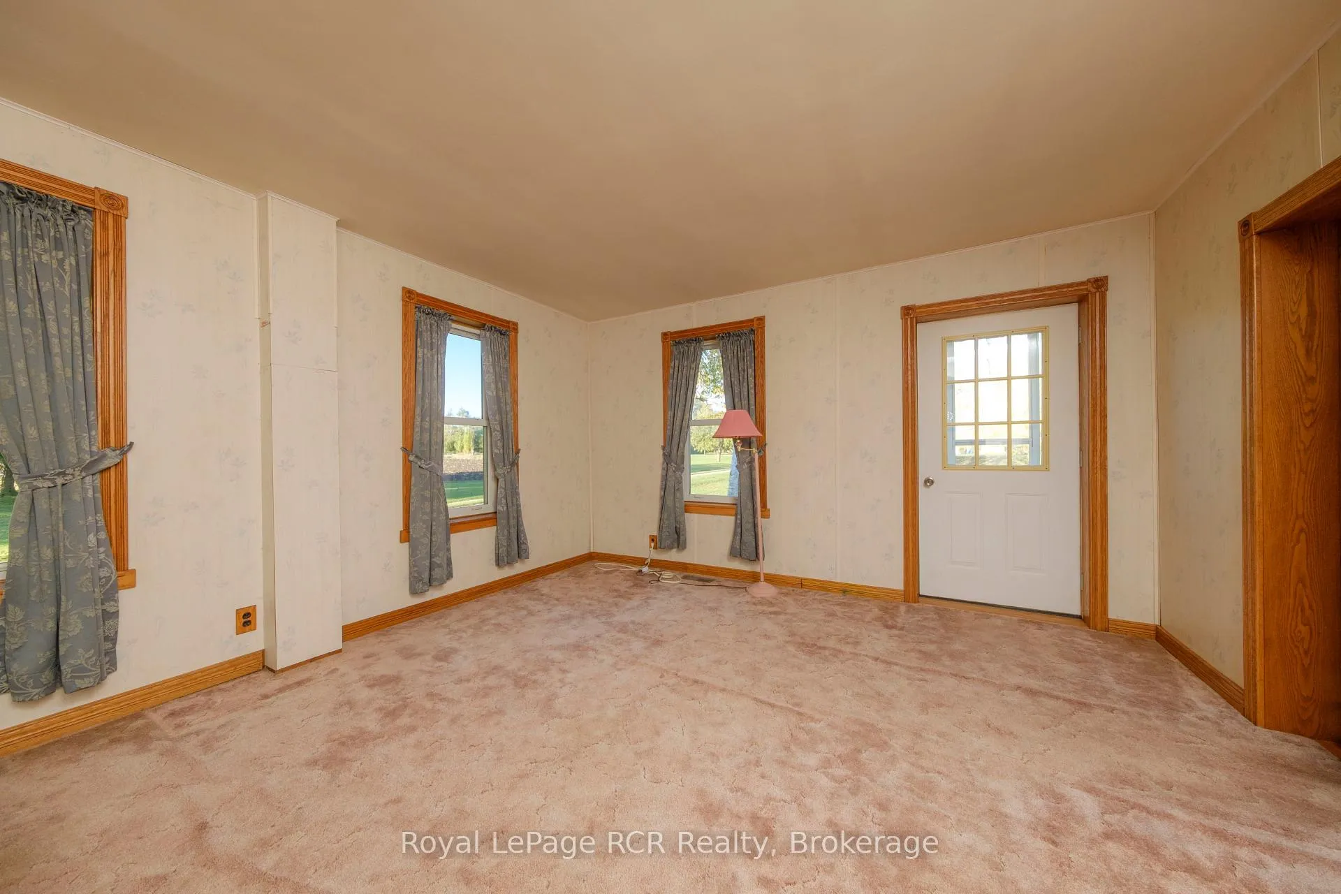 Photo 9 of 2095 12 Concession, Huron-Kinloss — HOMEH