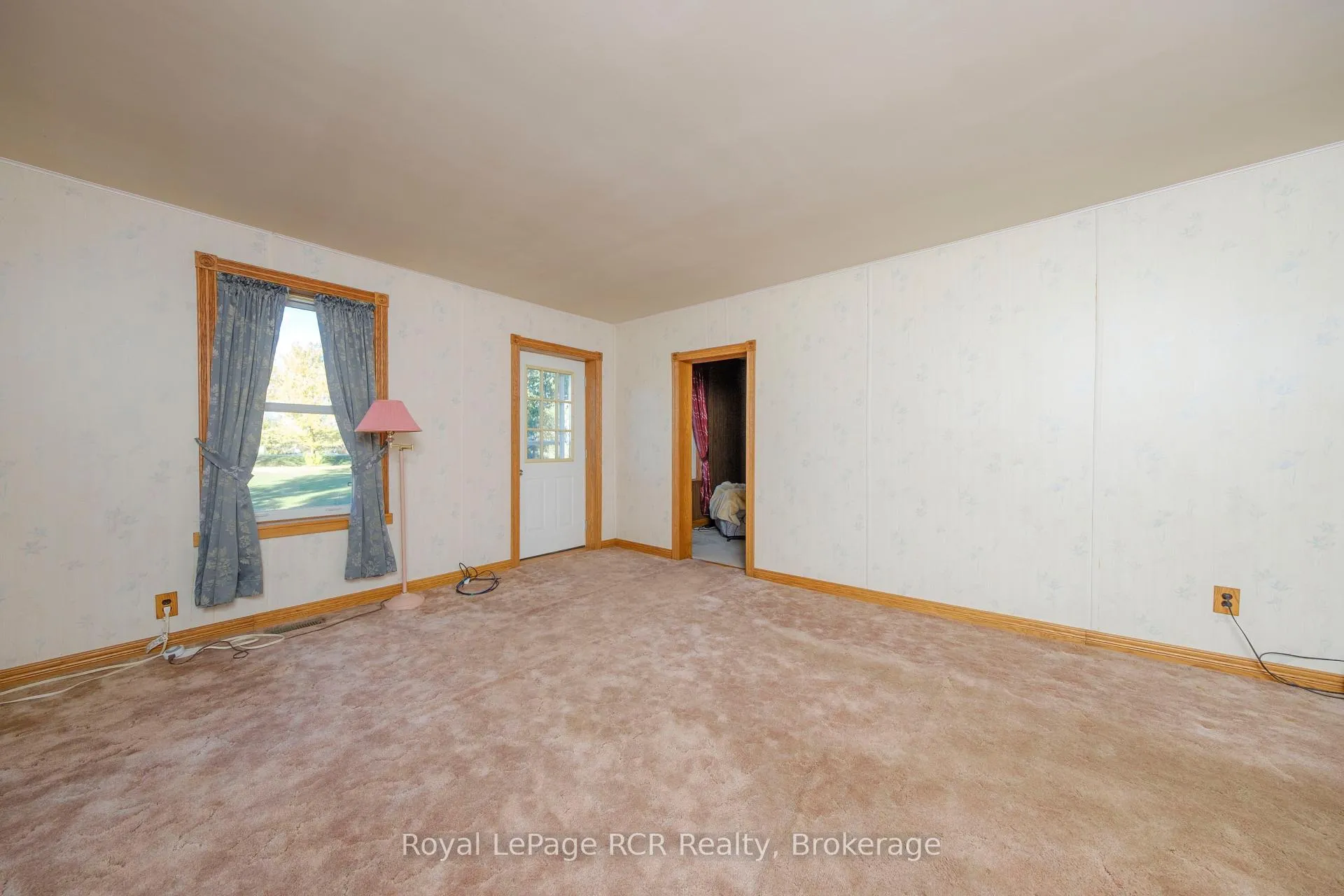 Photo 13 of 2095 12 Concession, Huron-Kinloss — HOMEH