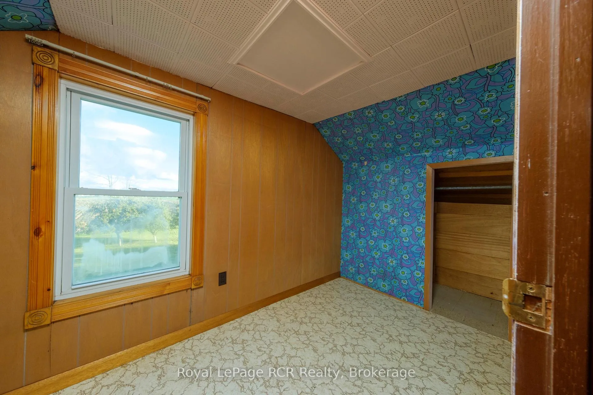 Photo 23 of 2095 12 Concession, Huron-Kinloss — HOMEH