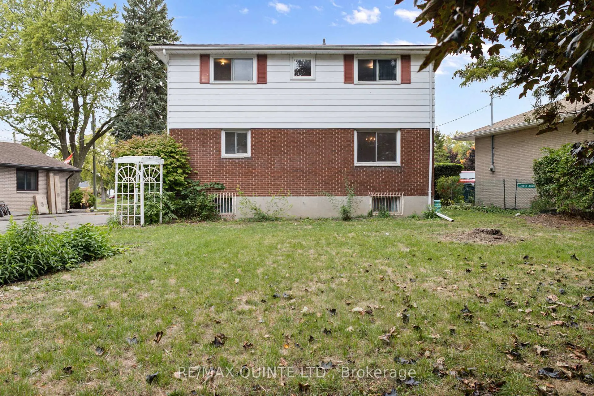 Photo 5 of 134 Hastings Drive, Belleville, Belleville Ward — HOMEH