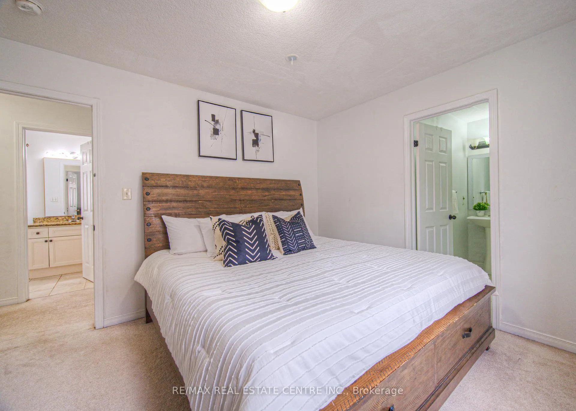 Photo 31 of 434 Woodbine Avenue, Kitchener — HOMEH