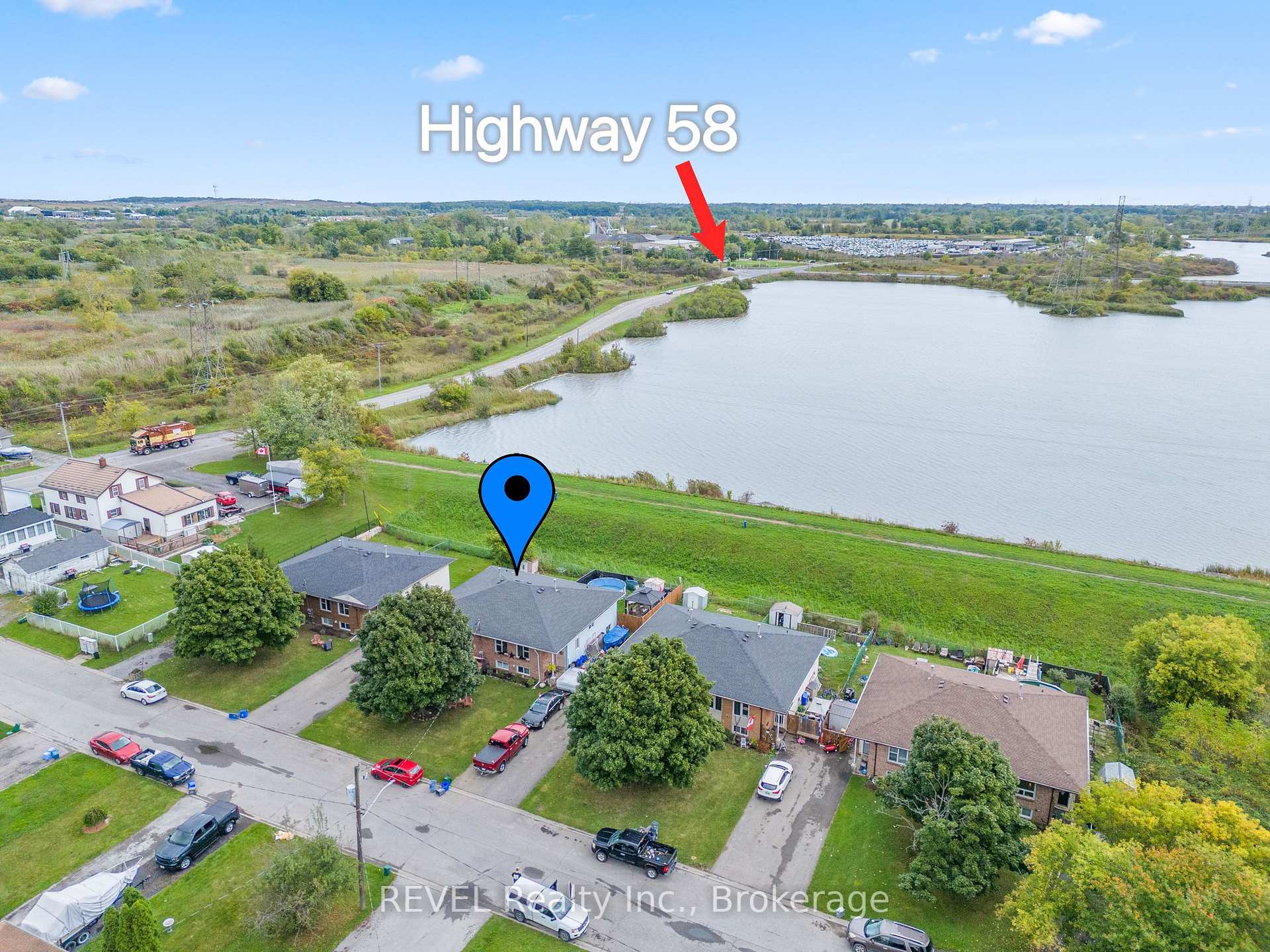 Photo 2 of 104 Bartlett Street, Thorold, Allanburg/Thorold South — HOMEH