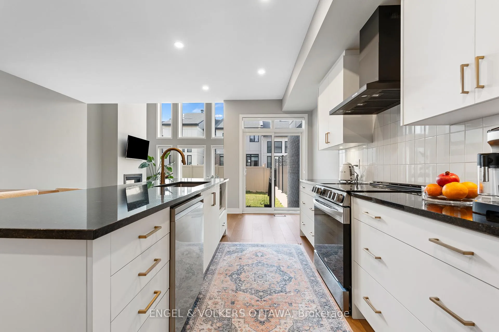 Photo 11 of 517 Cobra Crescent, Ottawa, Kanata - Emerald Meadows/Trailwest — HOMEH