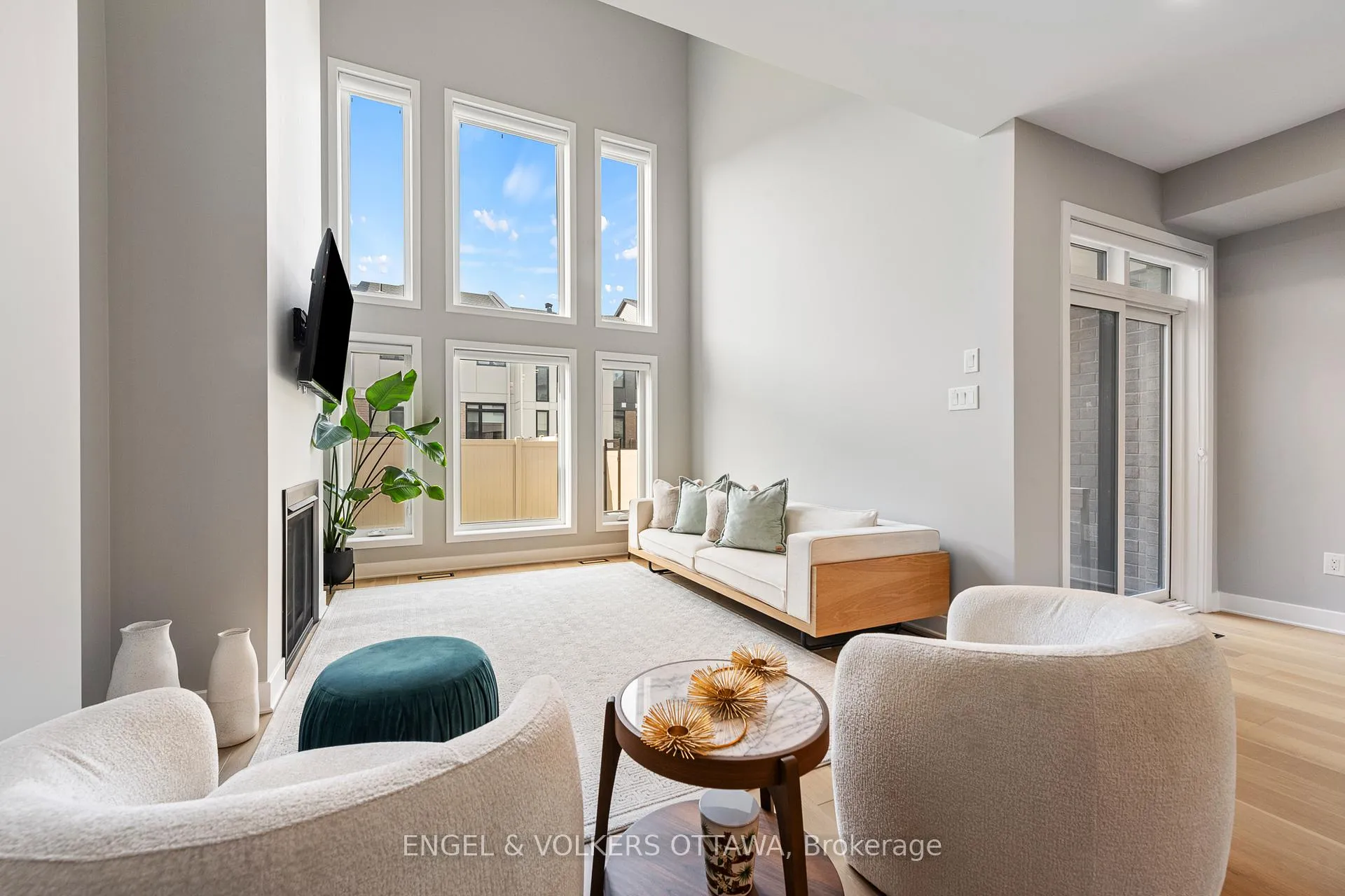 Photo 15 of 517 Cobra Crescent, Ottawa, Kanata - Emerald Meadows/Trailwest — HOMEH