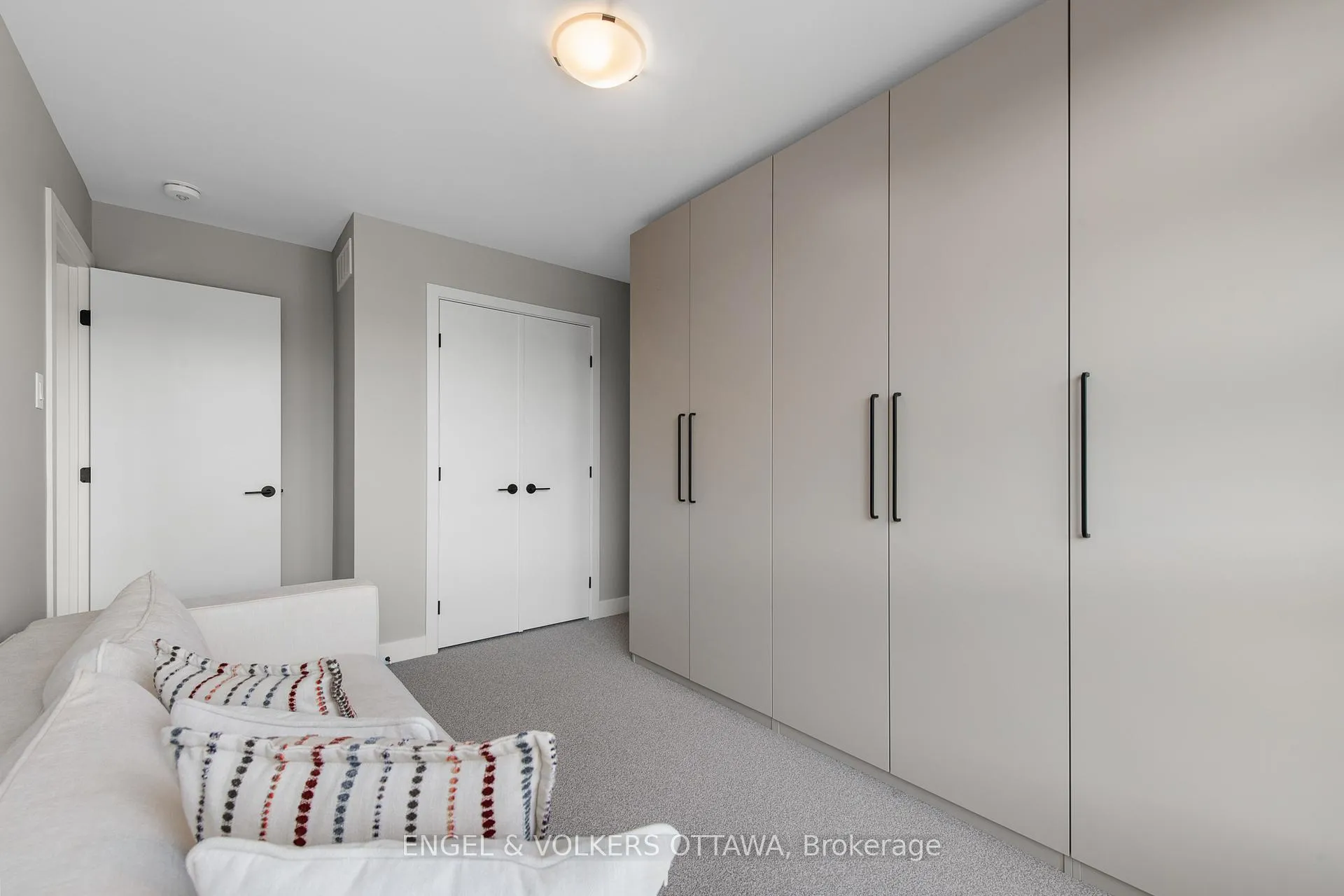 Photo 26 of 517 Cobra Crescent, Ottawa, Kanata - Emerald Meadows/Trailwest — HOMEH