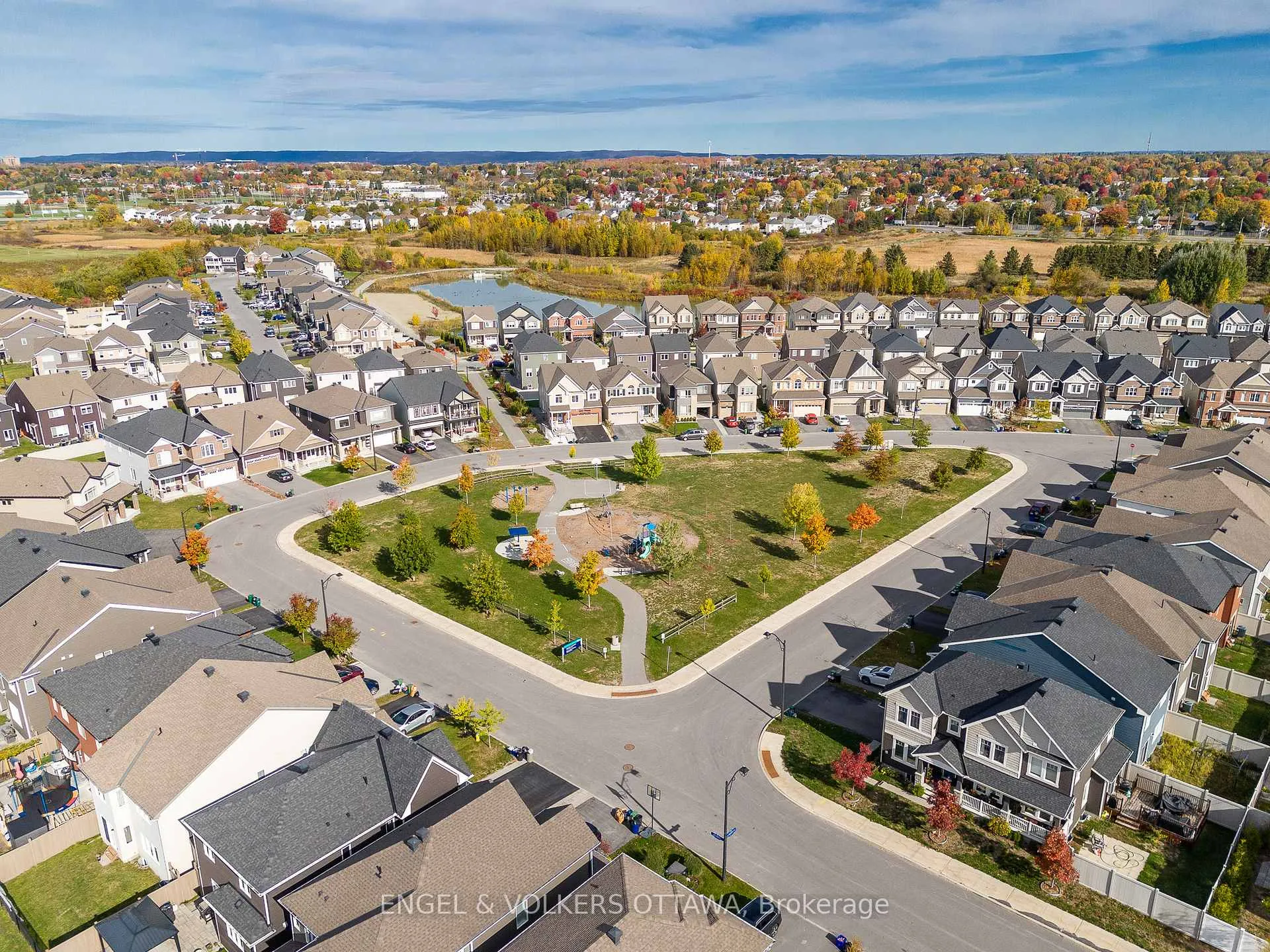 Photo 34 of 517 Cobra Crescent, Ottawa, Kanata - Emerald Meadows/Trailwest — HOMEH