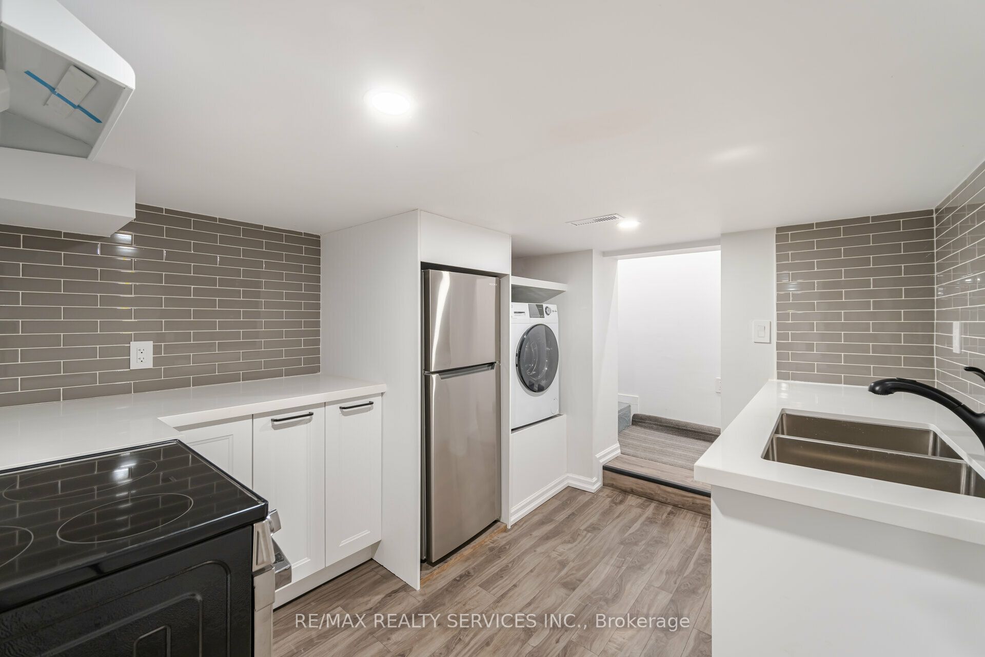 Photo 67 of 84 Clinton Street, Hamilton, Stipley — HOMEH